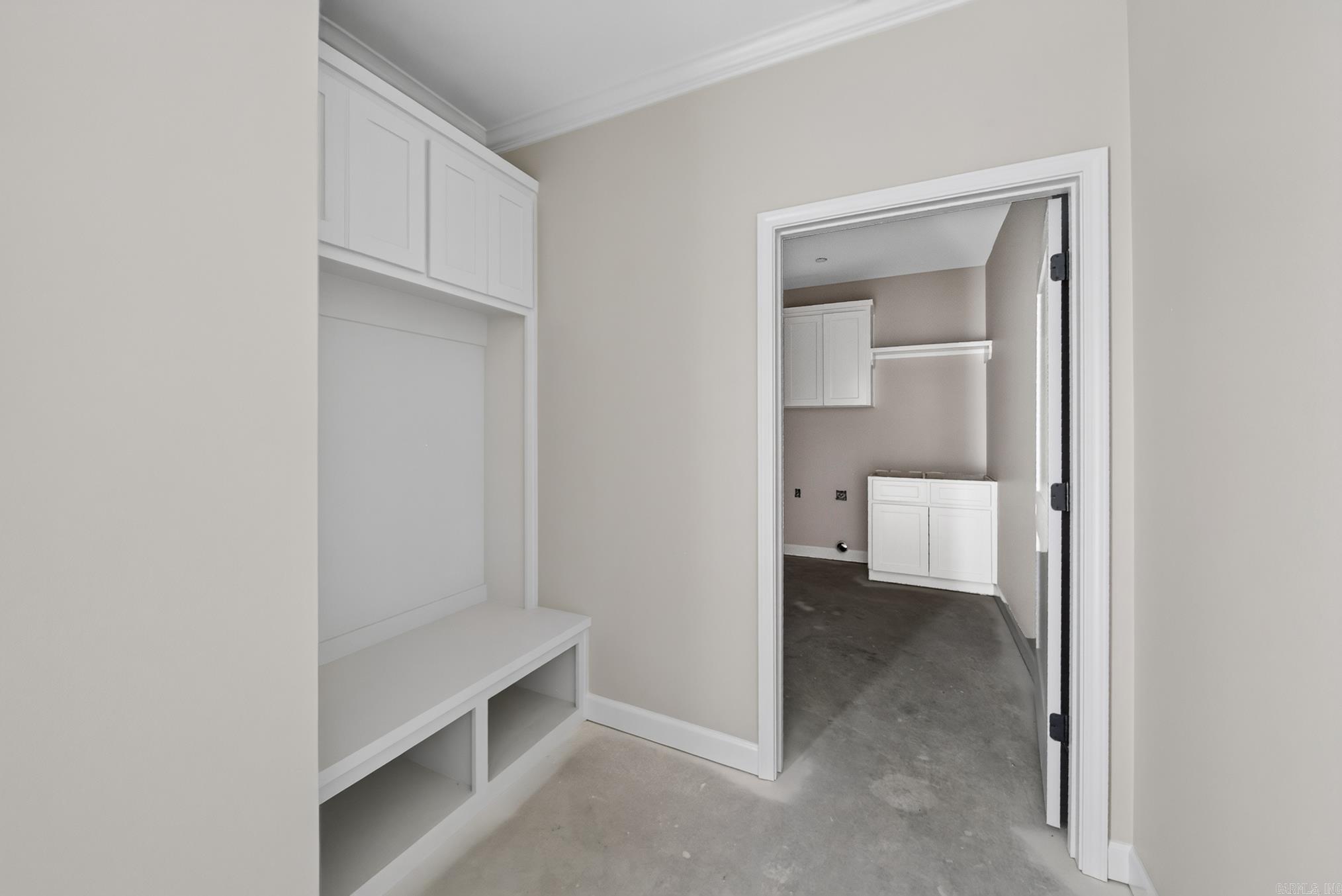 MILLERS GLENN - Residential