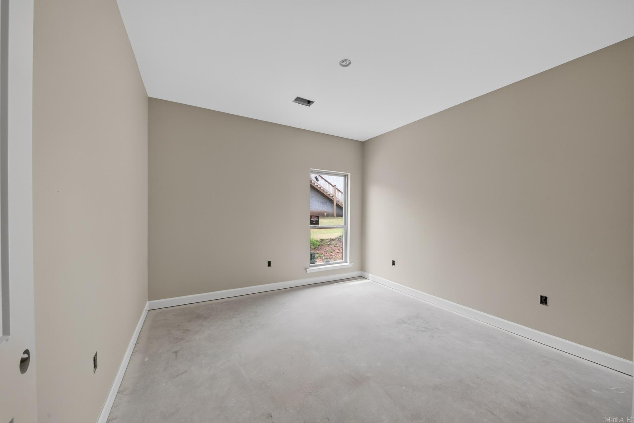 MILLERS GLENN - Residential