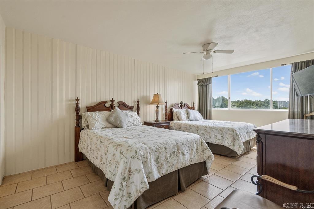 BEACON MANOR HPR - Residential