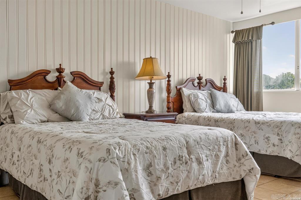 BEACON MANOR HPR - Residential