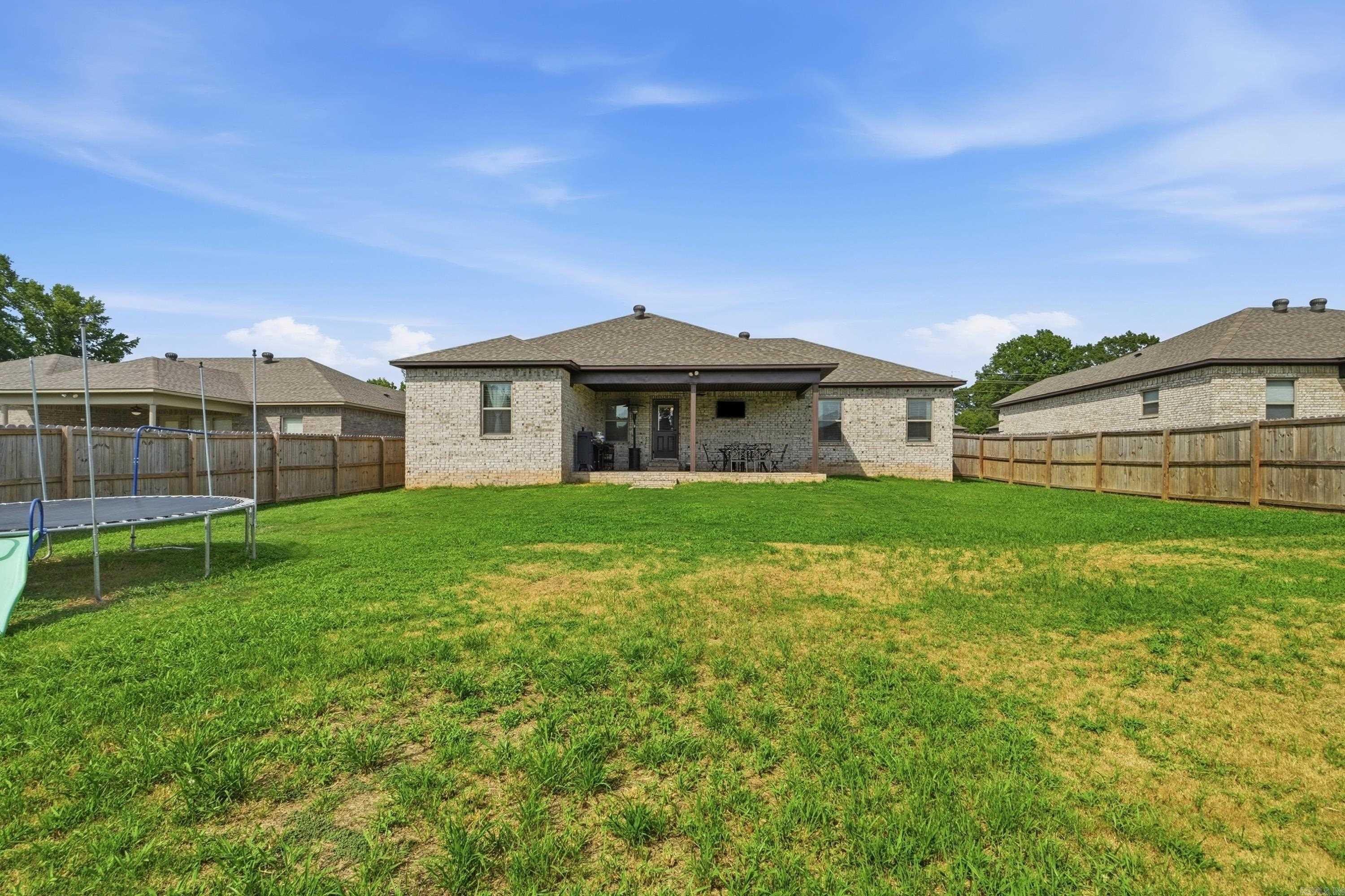 AUTUMN BROOKE - Residential