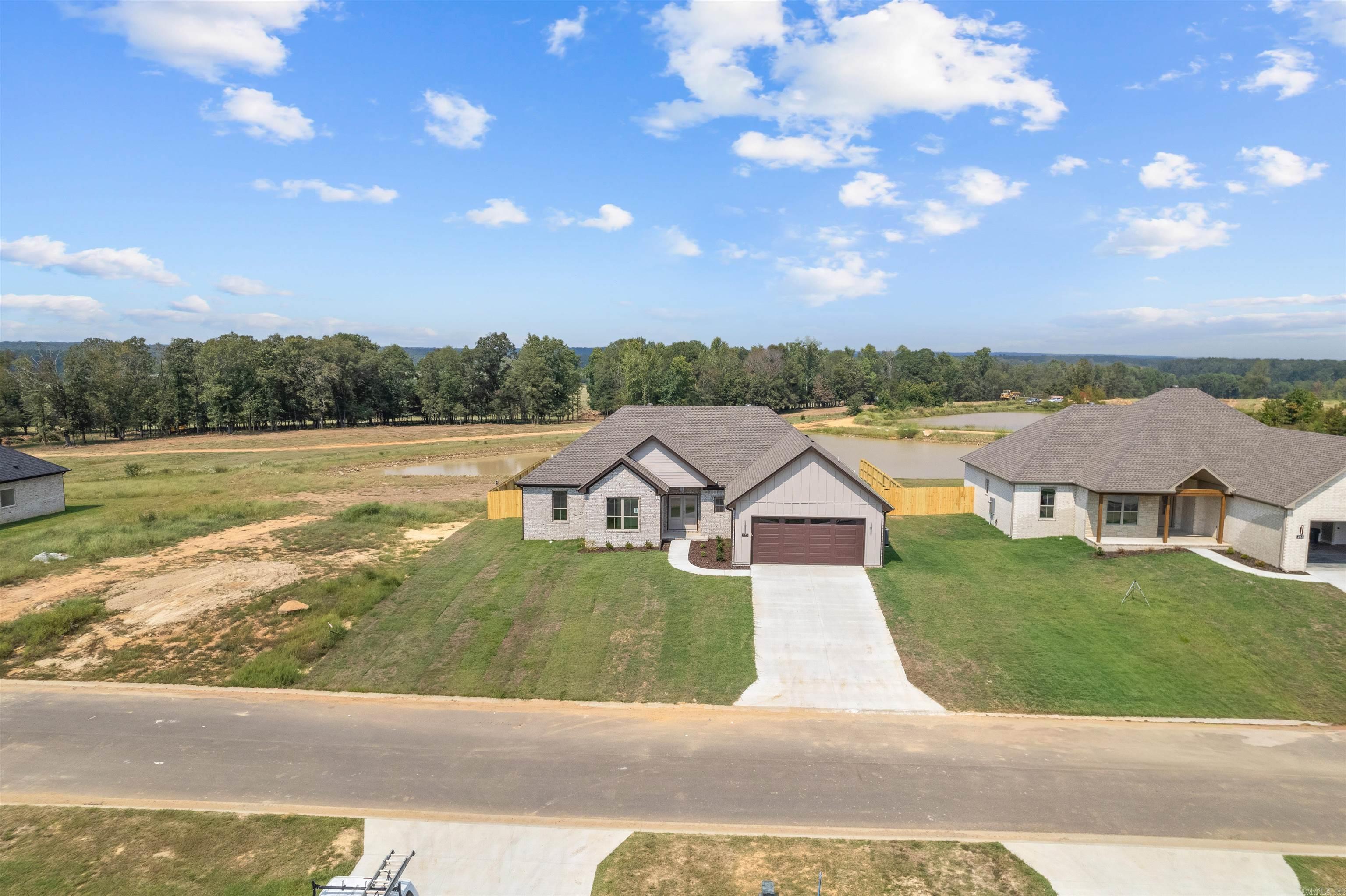 HIDDEN VALLEY ESTATES - Residential