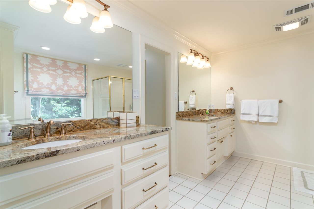 HICKORY CREEK - Residential