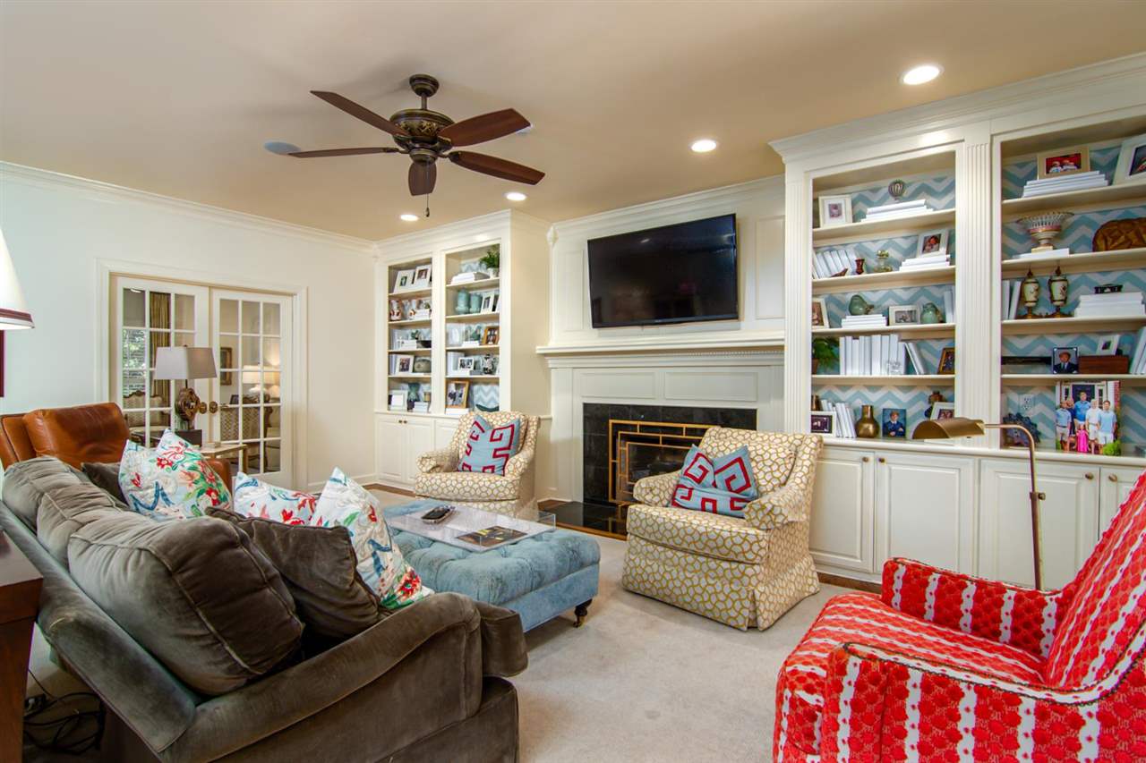 HICKORY CREEK - Residential