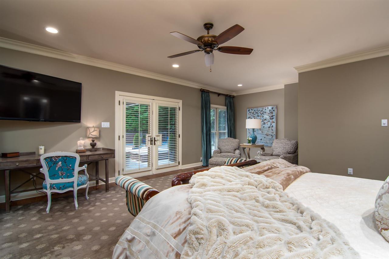 HICKORY CREEK - Residential