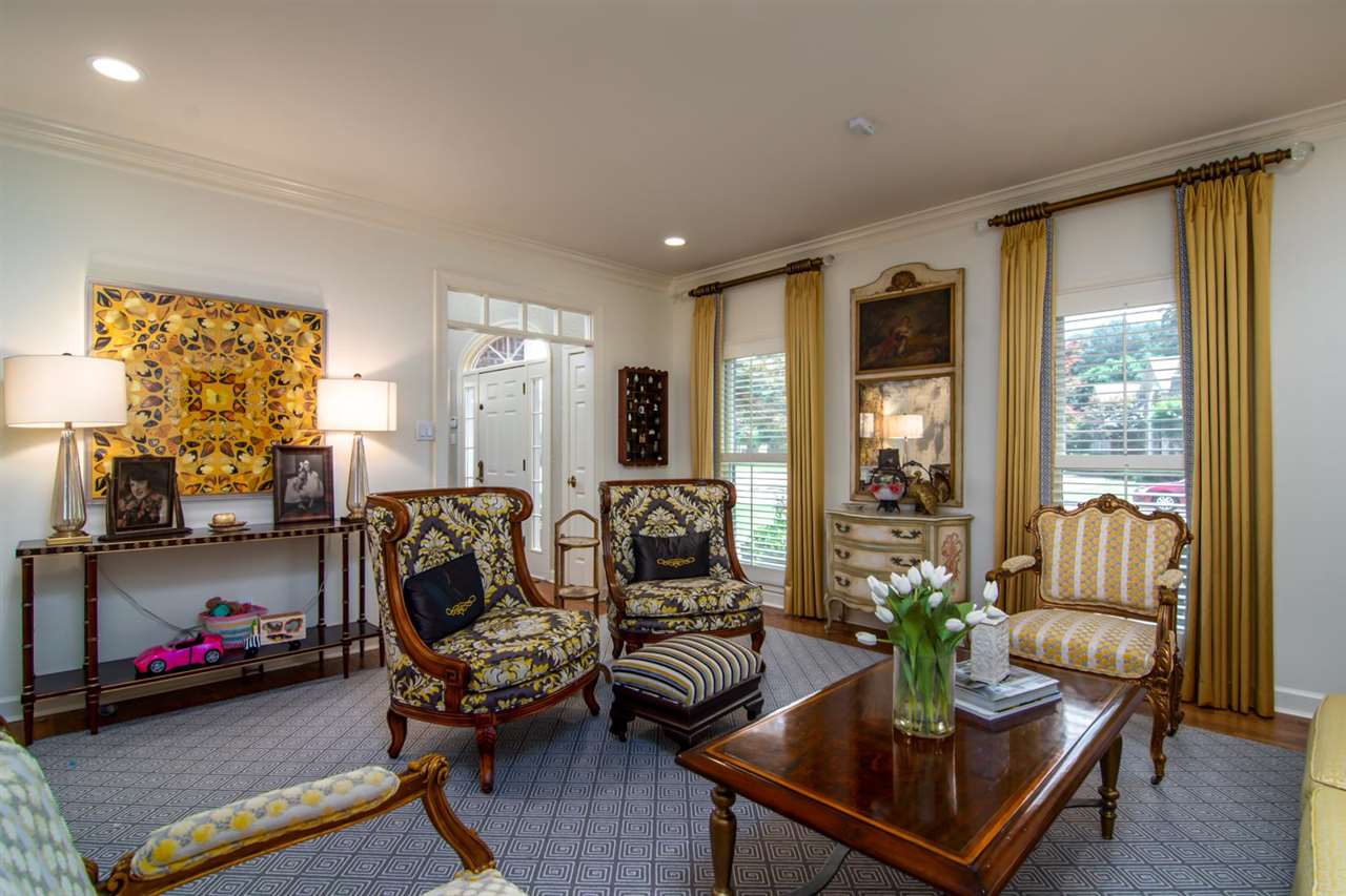 HICKORY CREEK - Residential