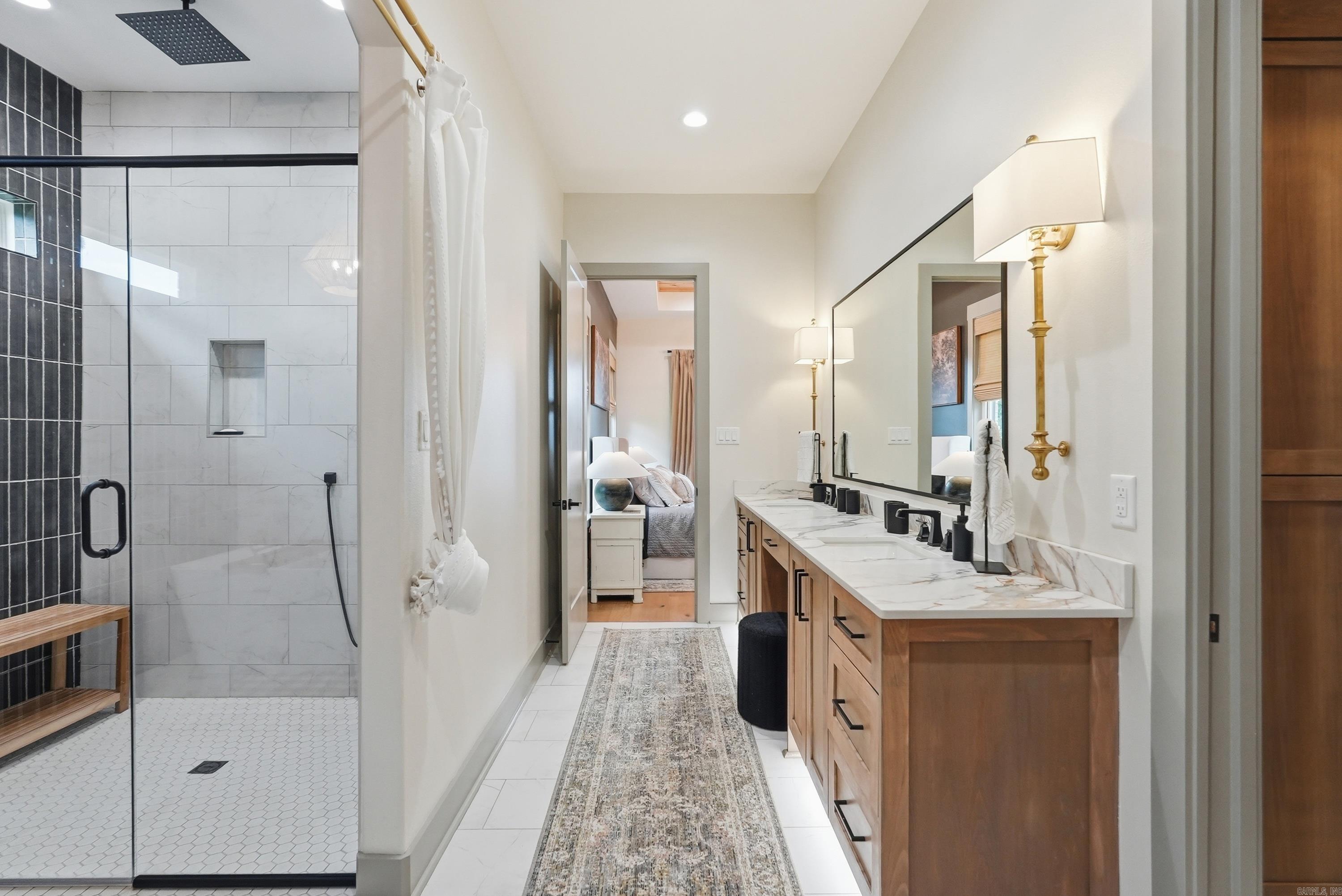 THE POINTE HURRICANE ESTATES - Residential