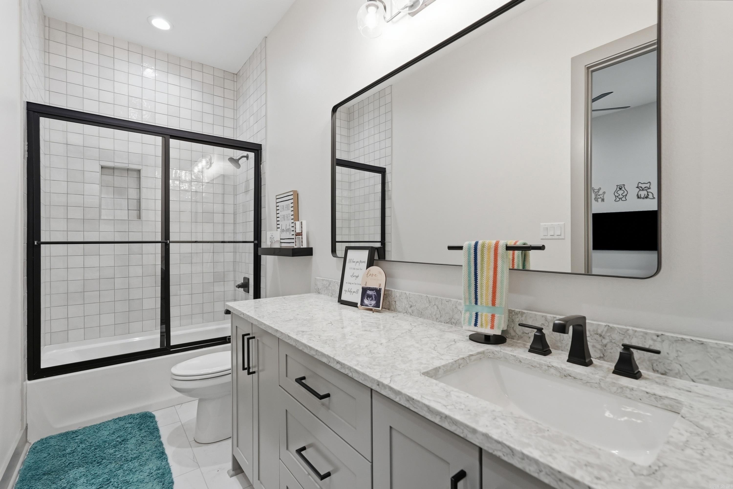 THE POINTE HURRICANE ESTATES - Residential