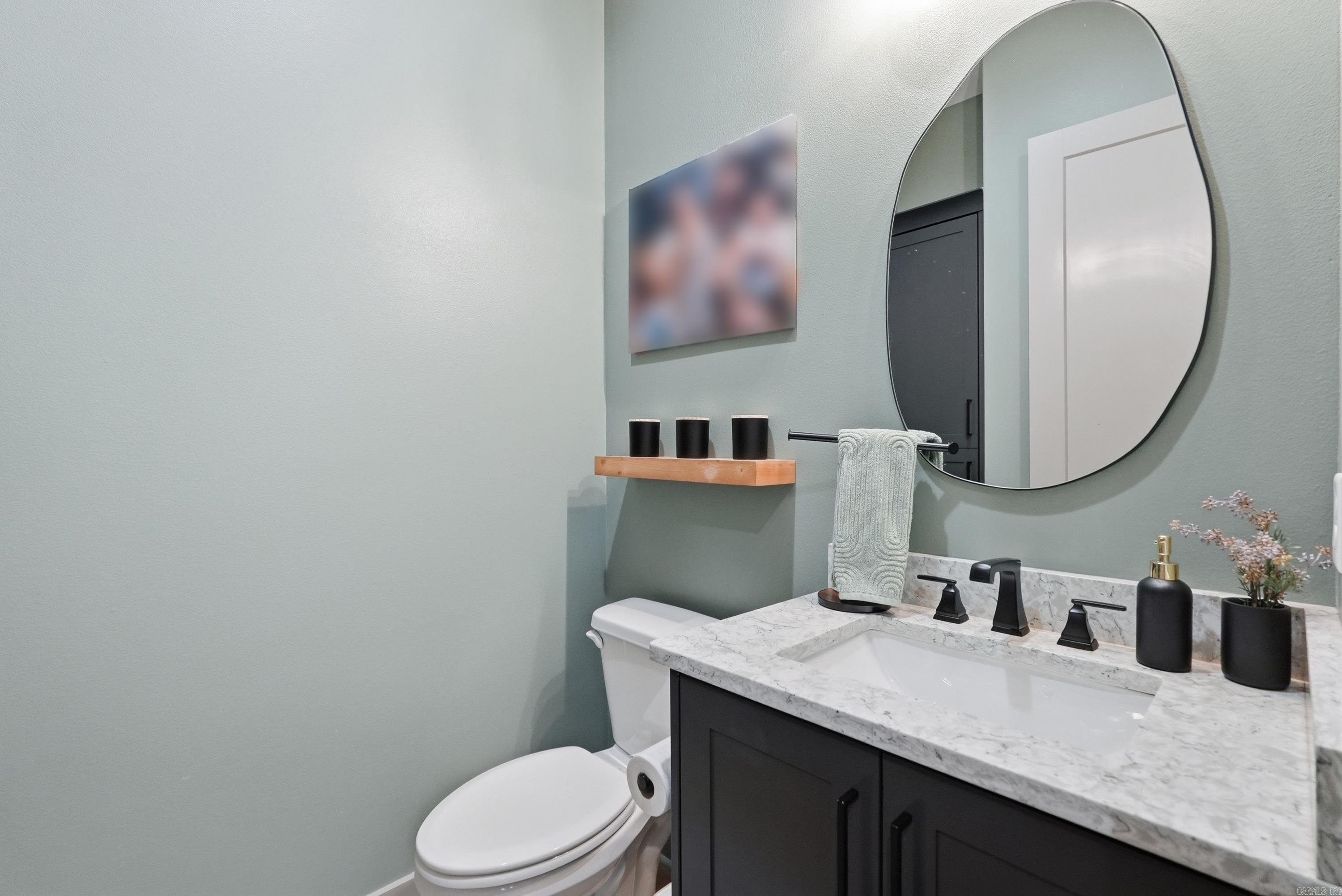 THE POINTE HURRICANE ESTATES - Residential