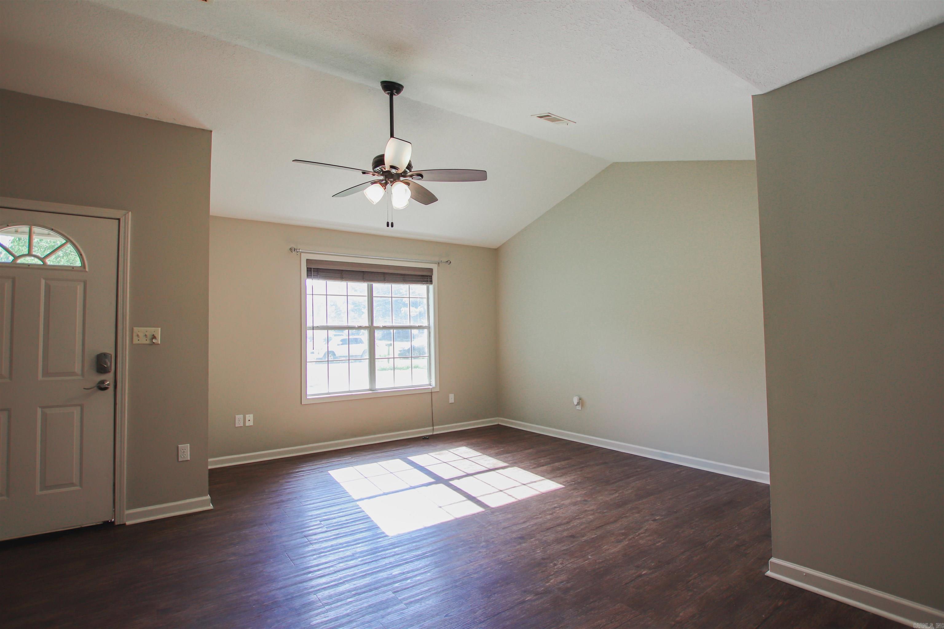 WOOD TRACE FIRST - Residential