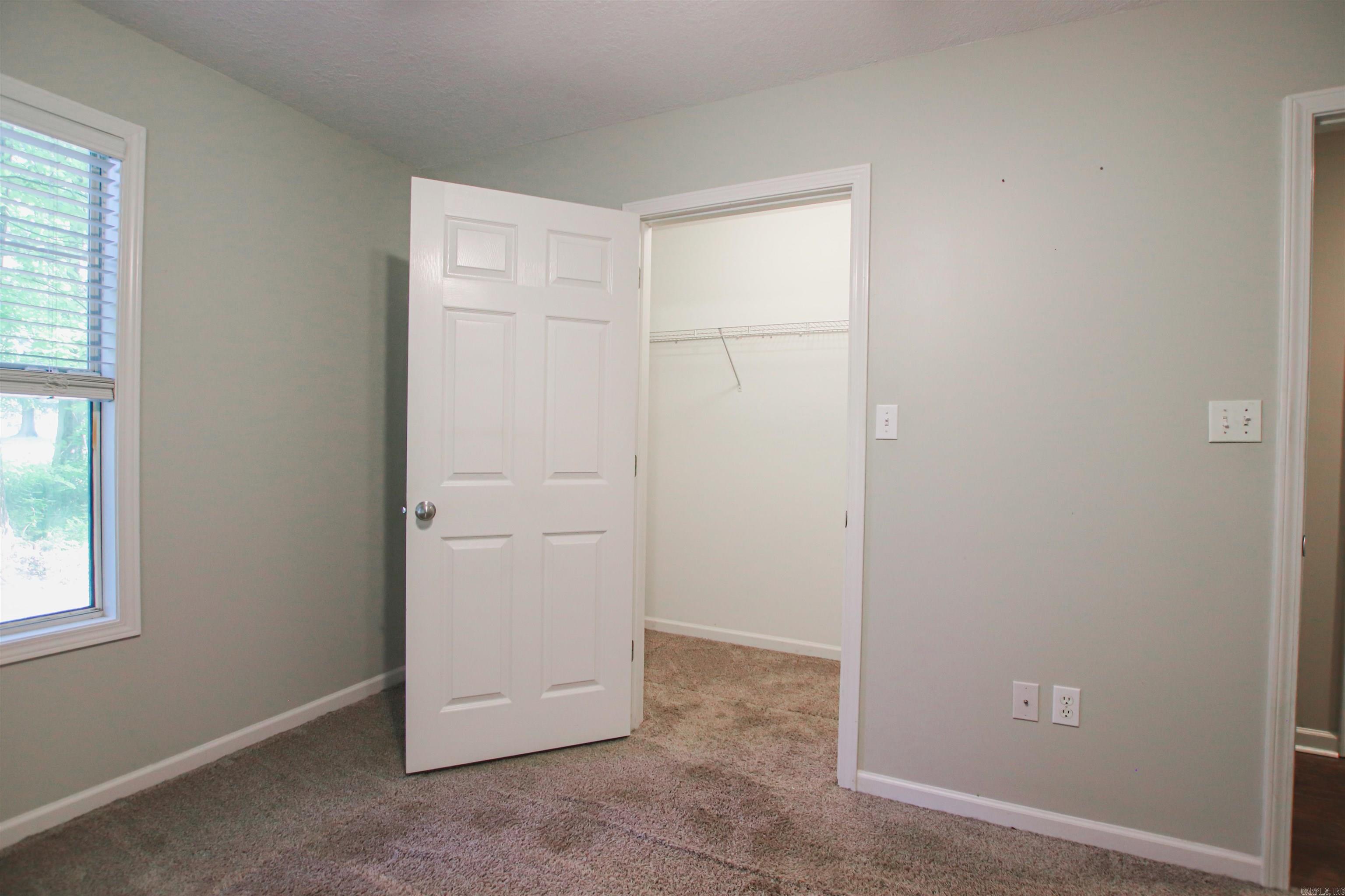 WOOD TRACE FIRST - Residential