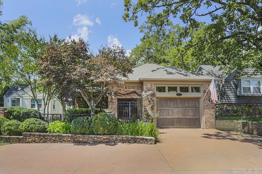 NEWTONS - Residential