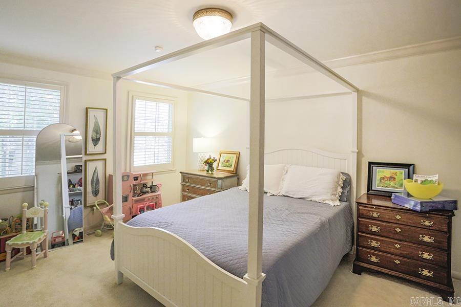 NEWTONS - Residential