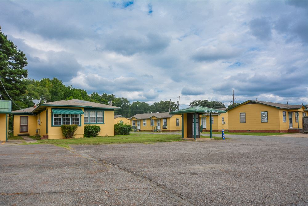 ALL New ROOF's  Looking for a savvy investor to take  this one over. sqft aprrox. Please feel free to measure. This property has recently had a few updates. Agent please see remarks