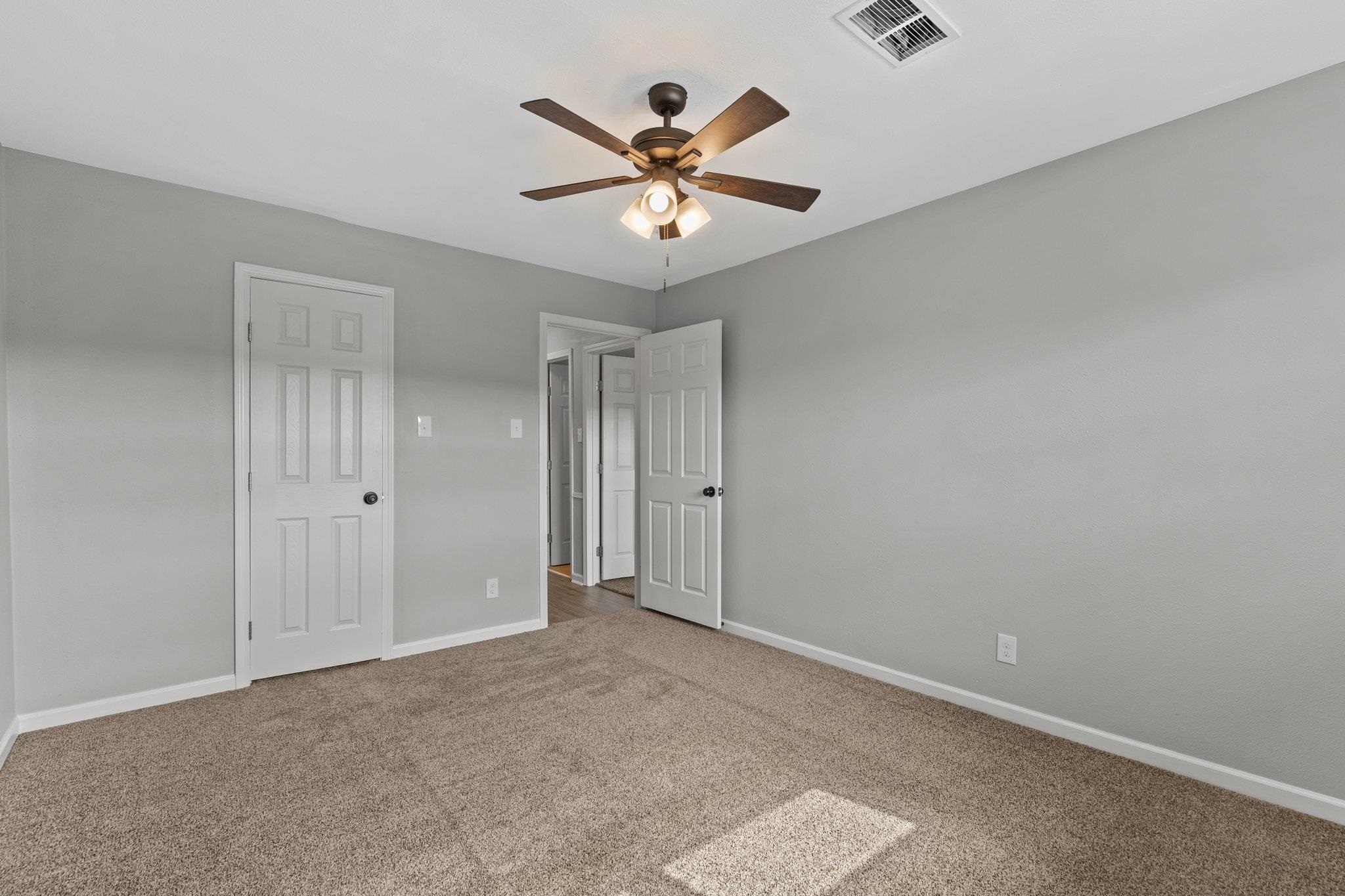 WALNUT VALLEY - Residential