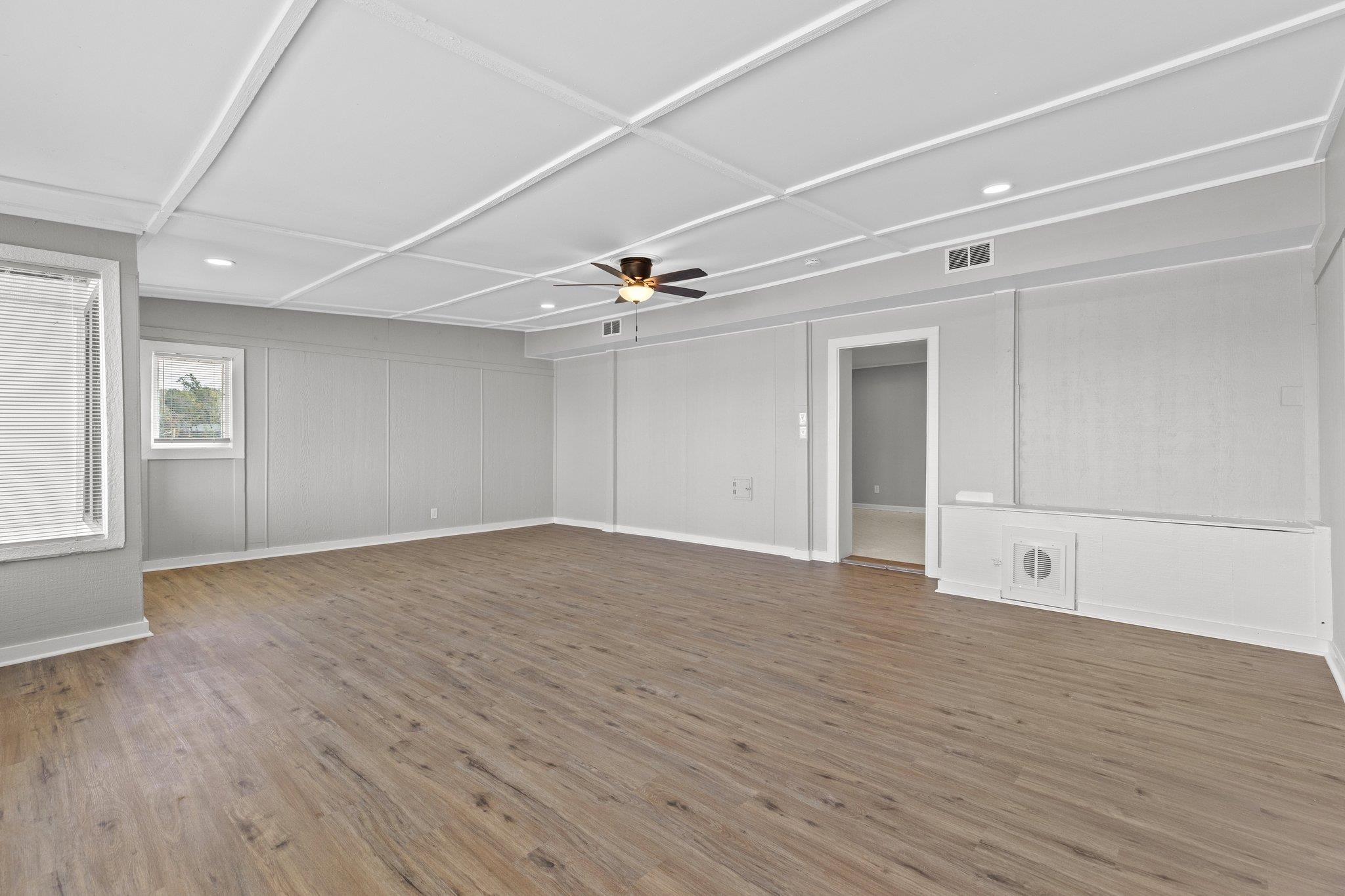 WALNUT VALLEY - Residential