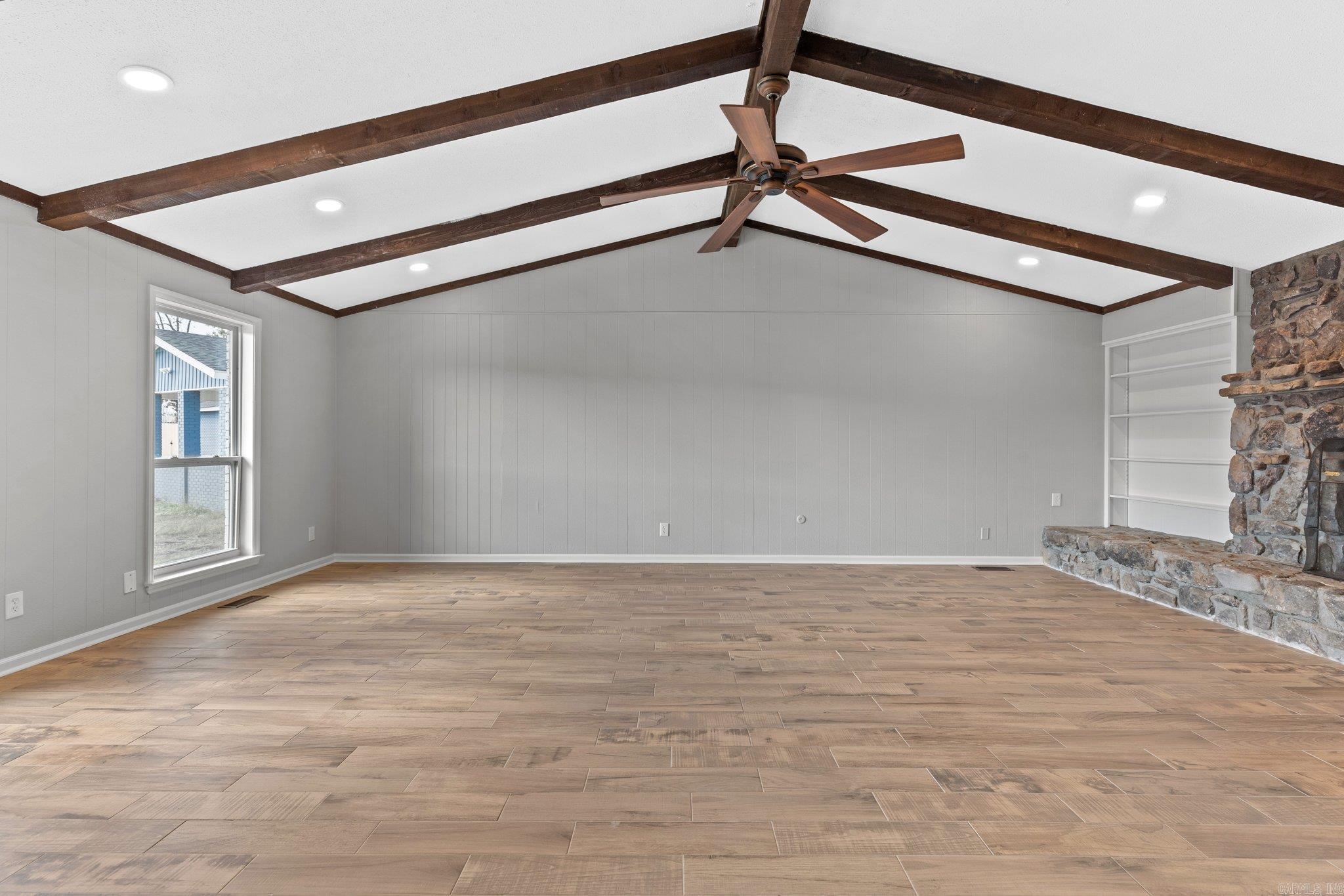 WALNUT VALLEY - Residential