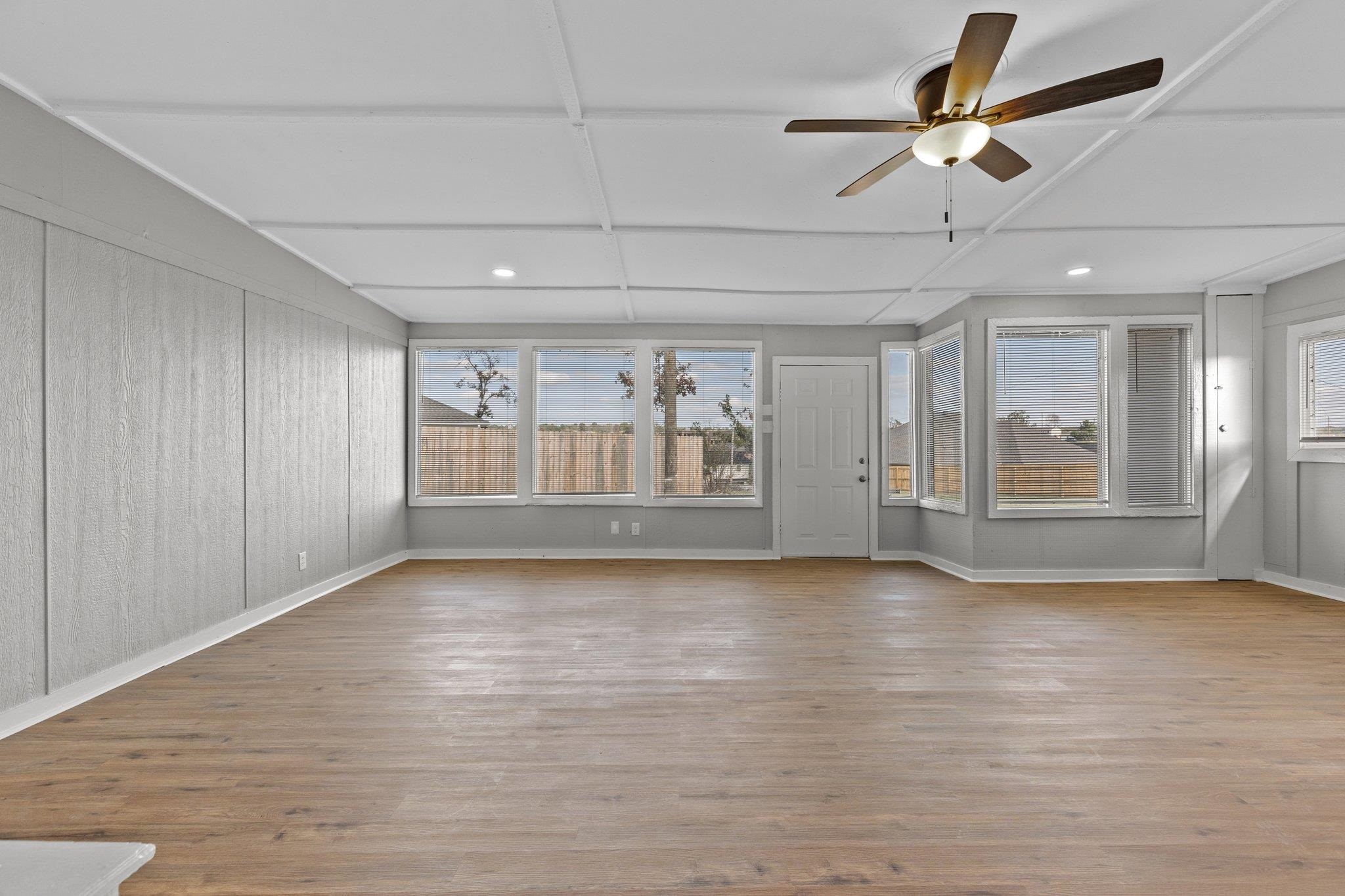 WALNUT VALLEY - Residential