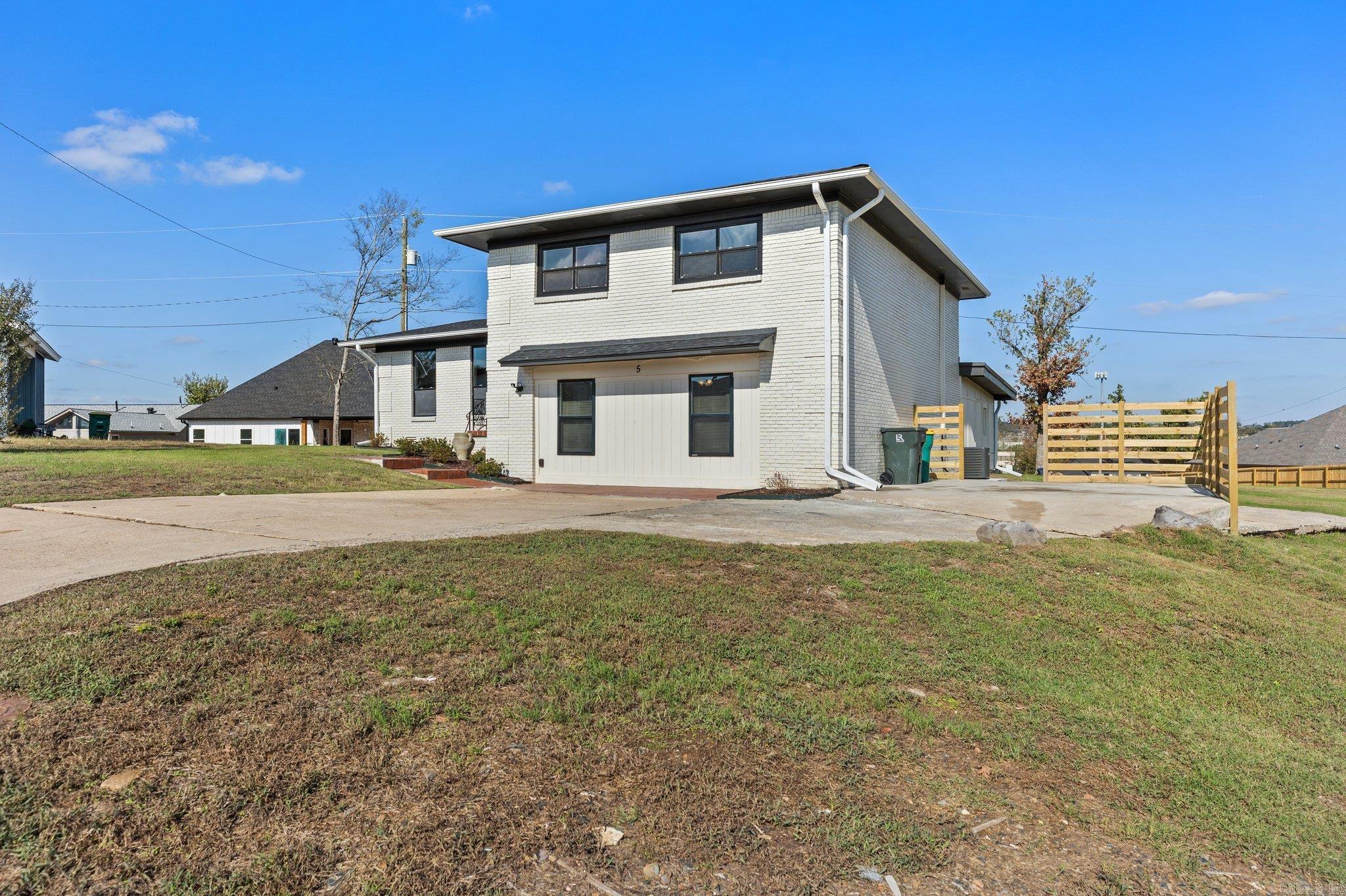 WALNUT VALLEY - Residential