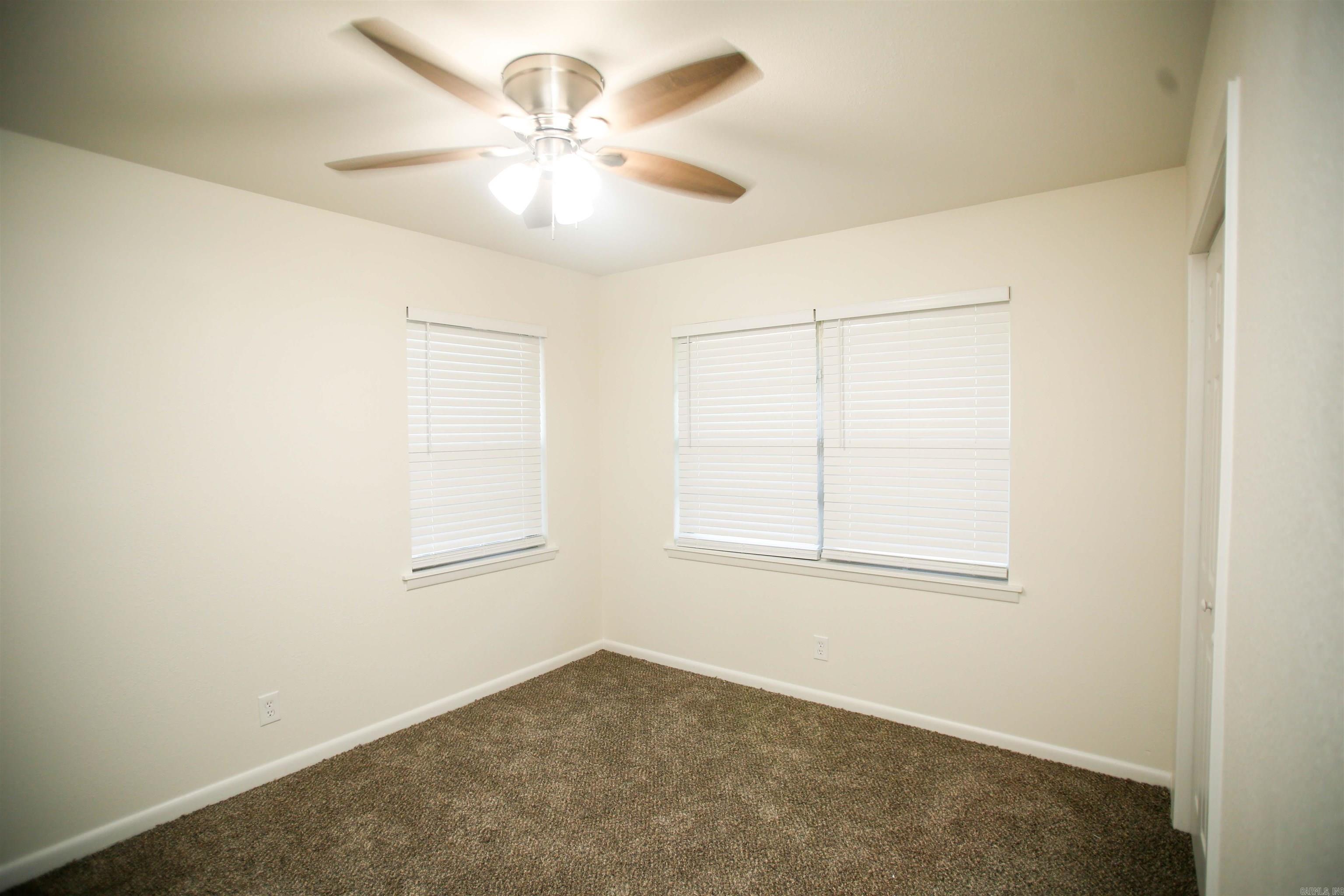 WAKEFIELD VILLAGE - Residential