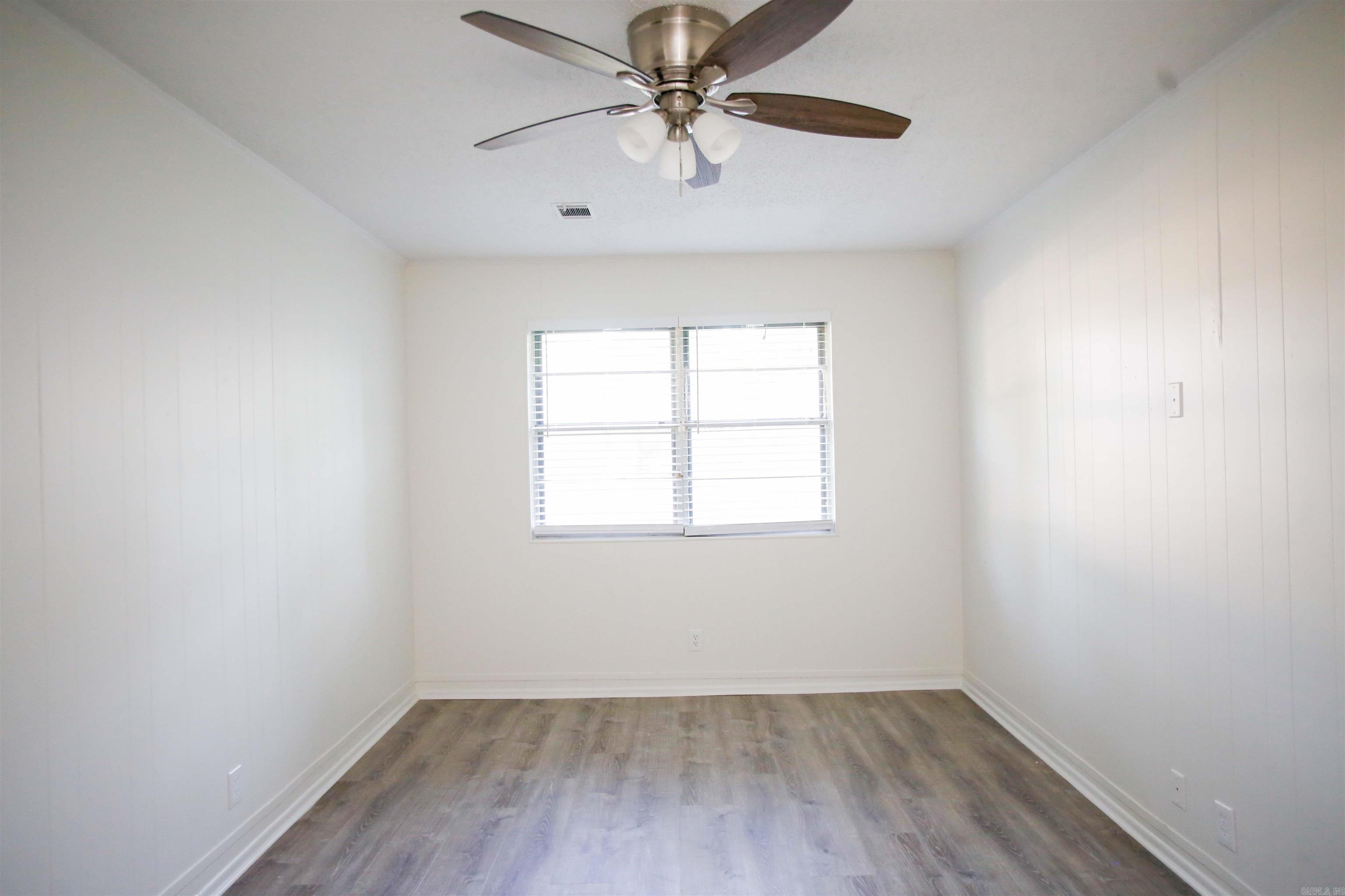 WAKEFIELD VILLAGE - Residential