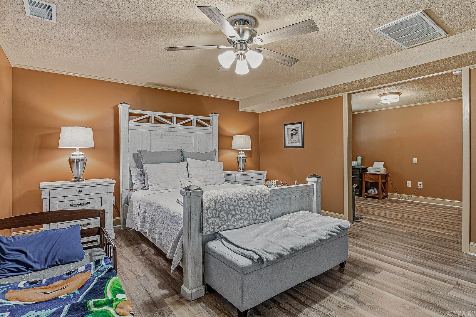 BRIARWOOD 6TH ADD - Residential