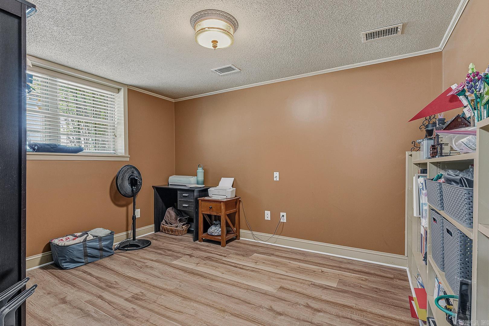BRIARWOOD 6TH ADD - Residential