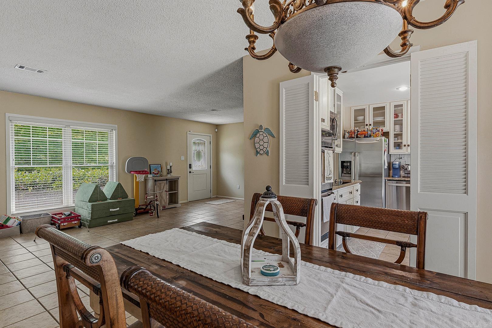 BRIARWOOD 6TH ADD - Residential