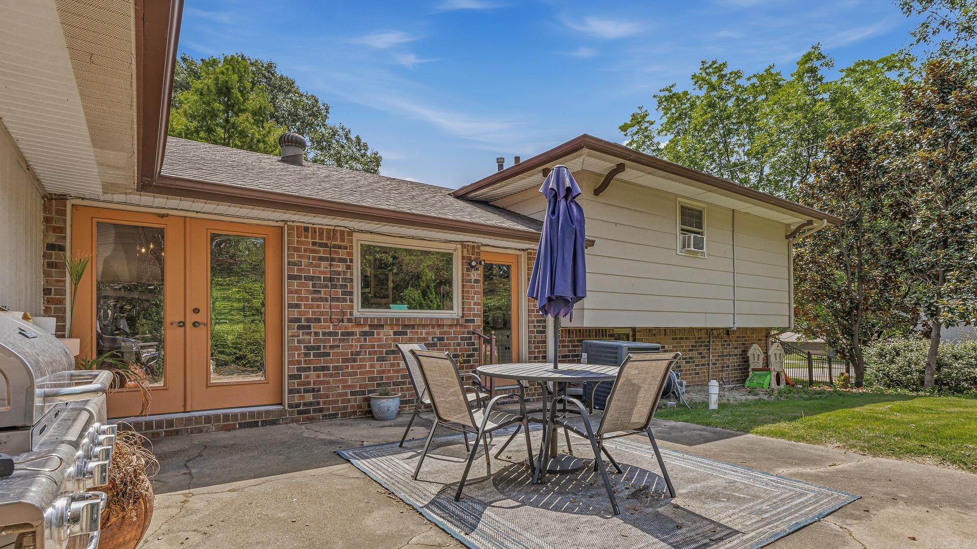 BRIARWOOD 6TH ADD - Residential