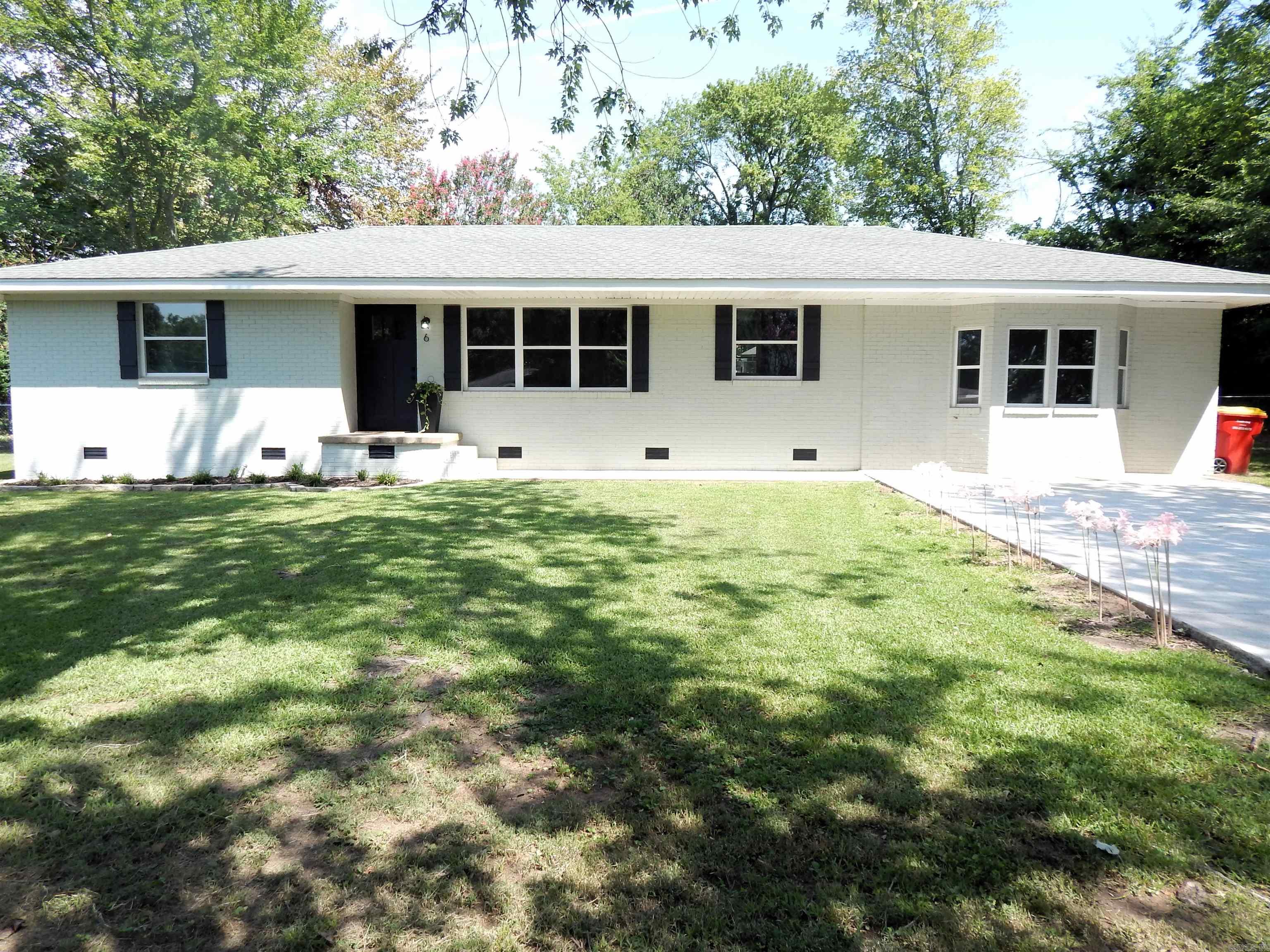 DEERWOOD ADDN - Residential