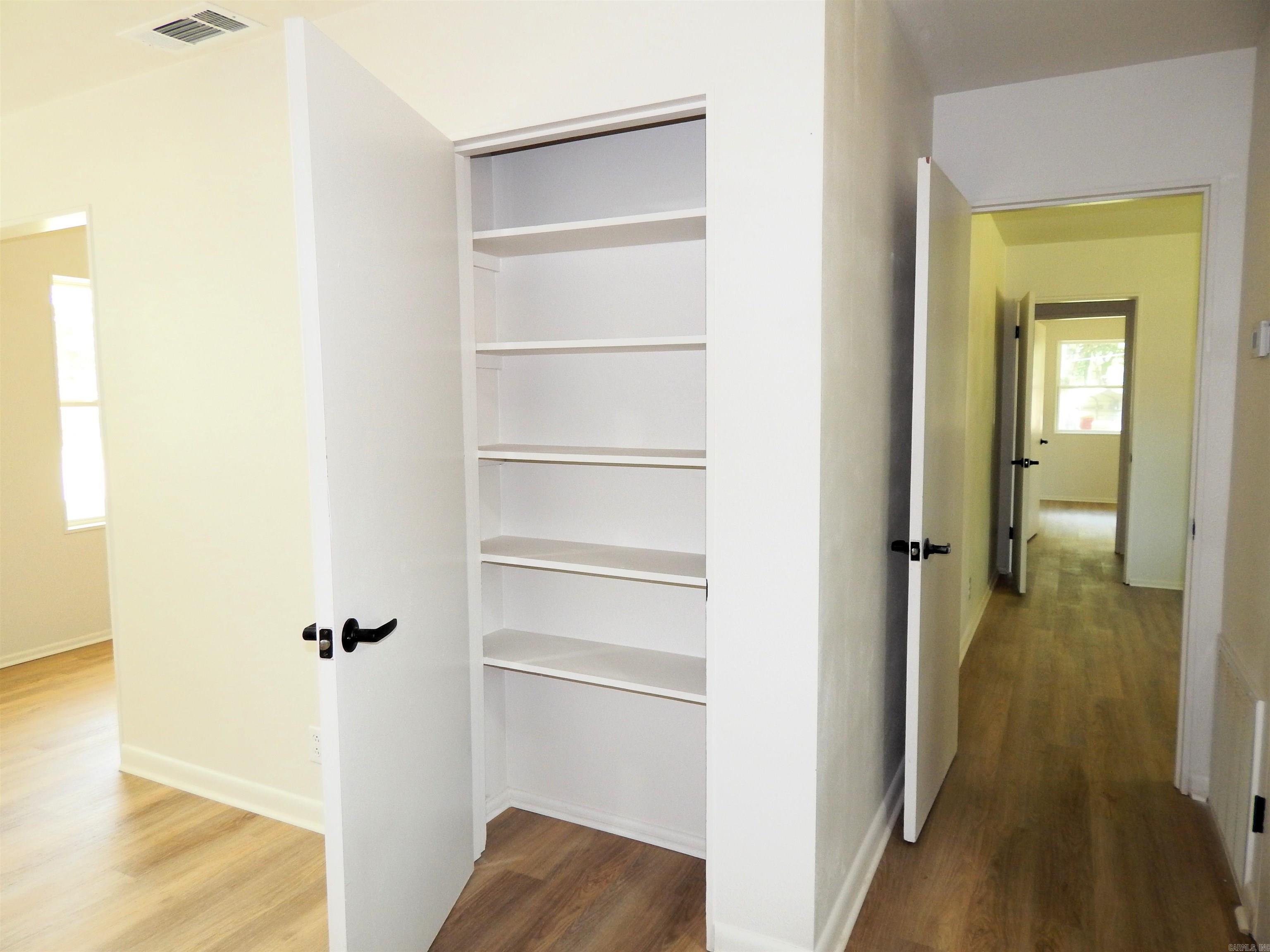 DEERWOOD ADDN - Residential