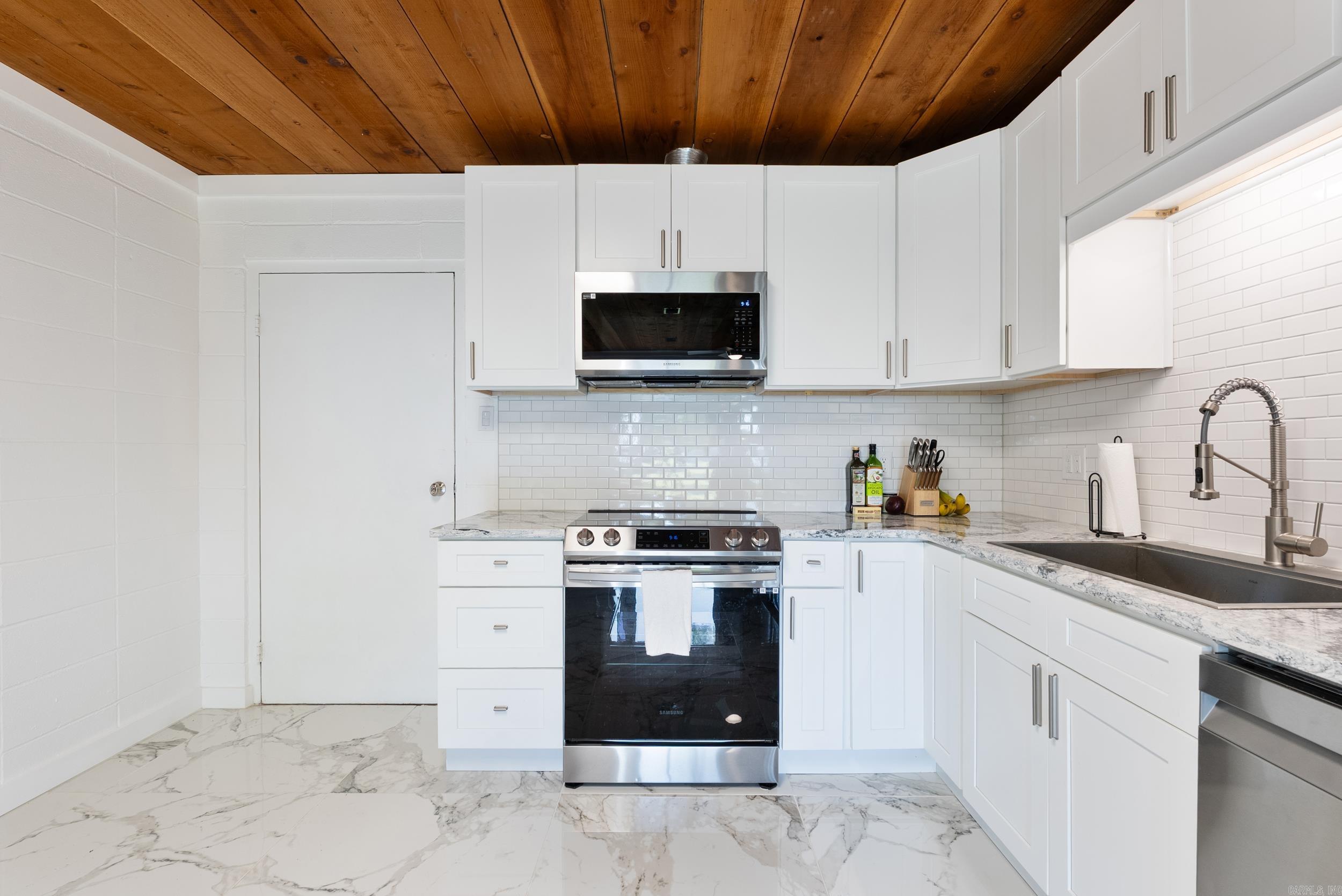 Roberts - Residential