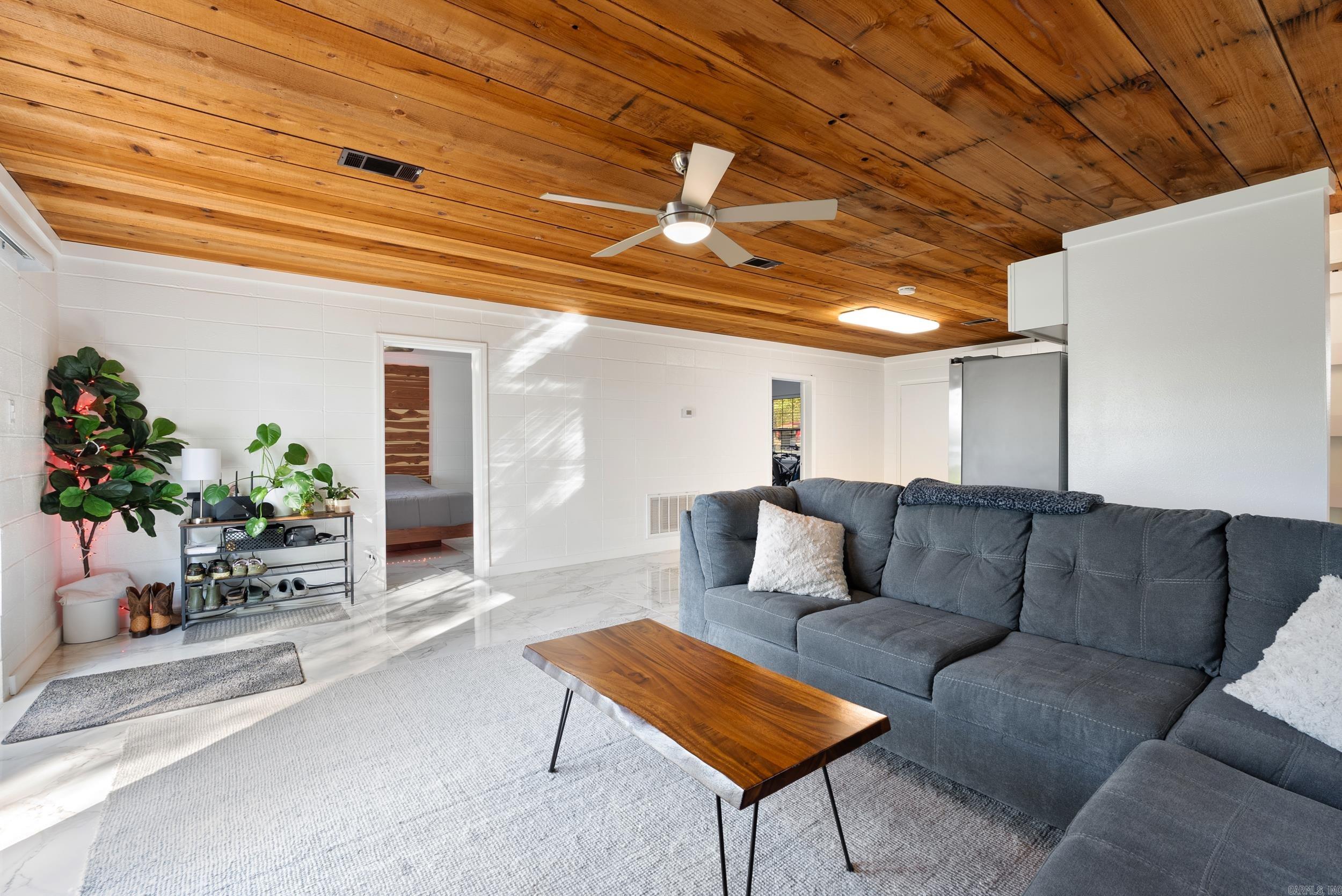 Roberts - Residential