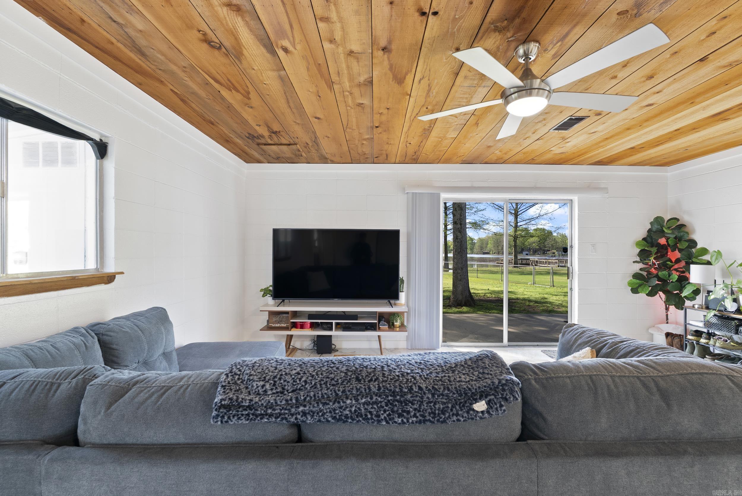 Roberts - Residential