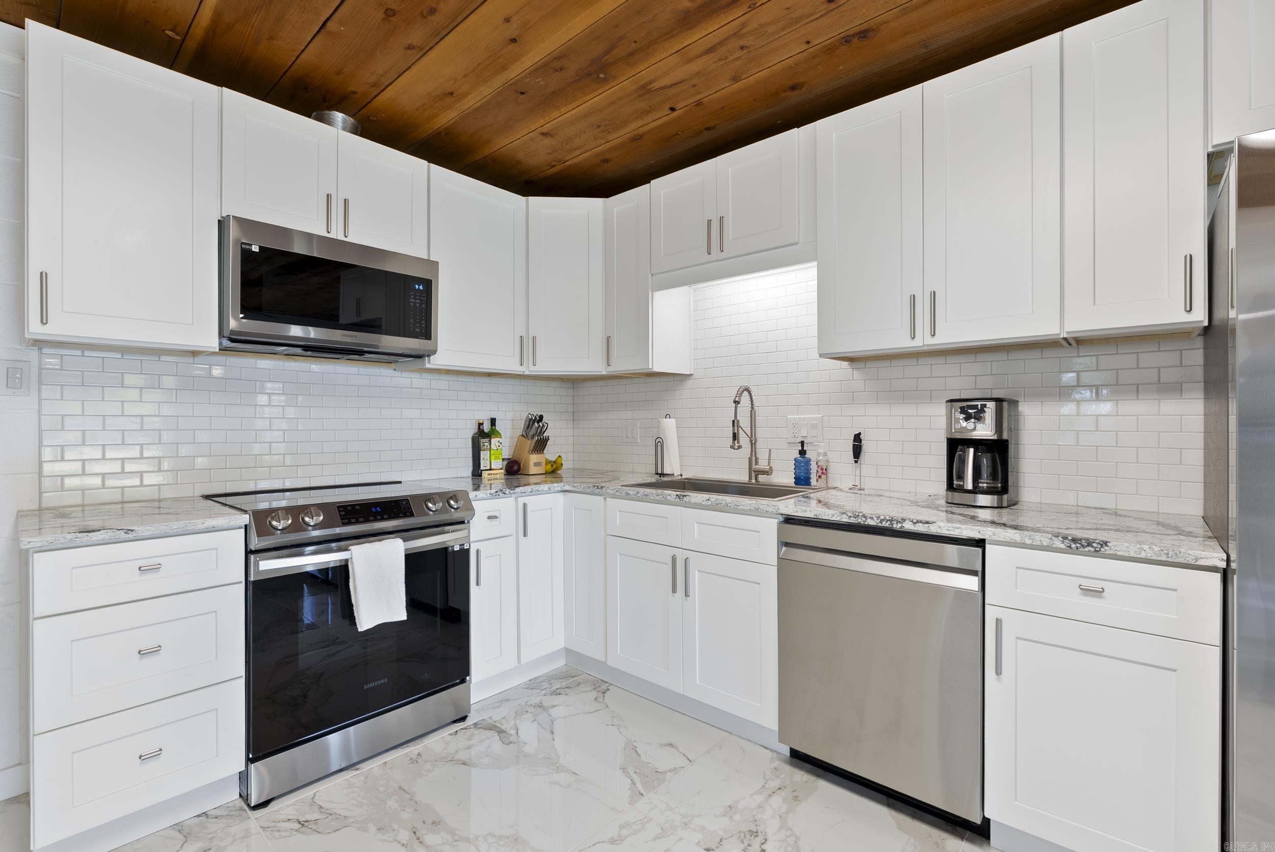 Roberts - Residential