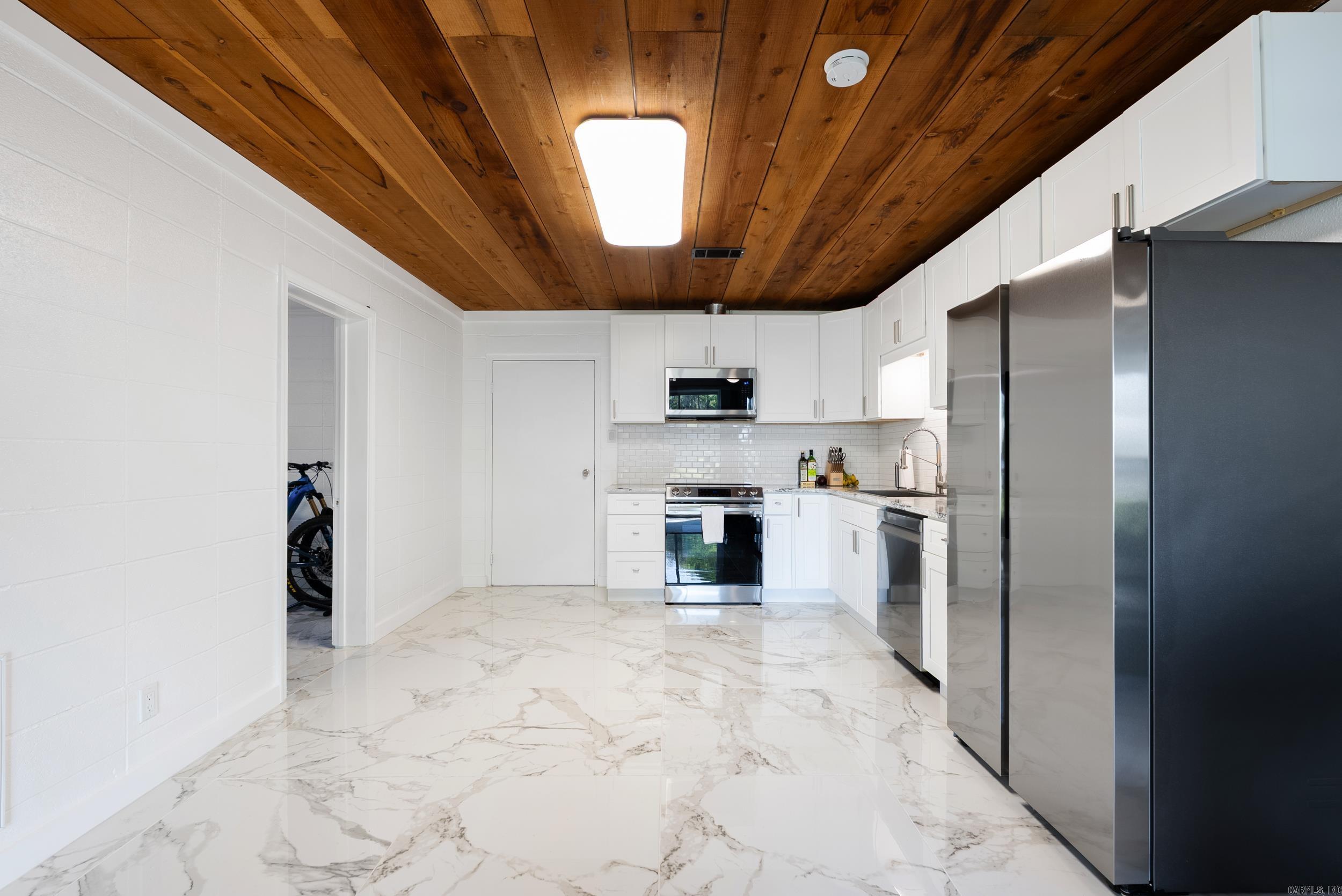 Roberts - Residential