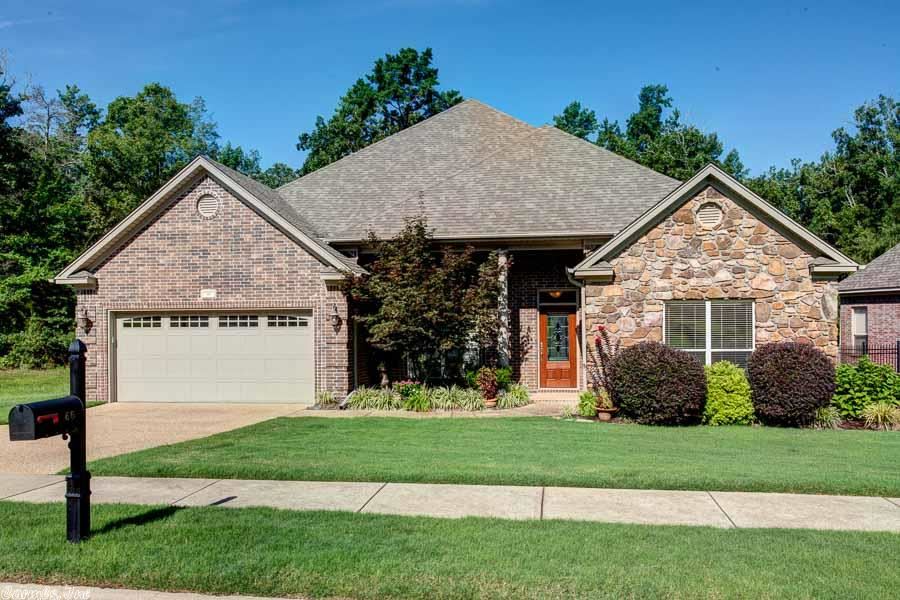 Wonderful one level home in Epernay Place! Open kitchen design featuring granite and stainless,  hardwood flooring in main living areas. Split floor plan with high ceilings in formal dining room, foyer, kitchen and great room. Covered front porch, deck and fully fenced backyard. Easy to show!