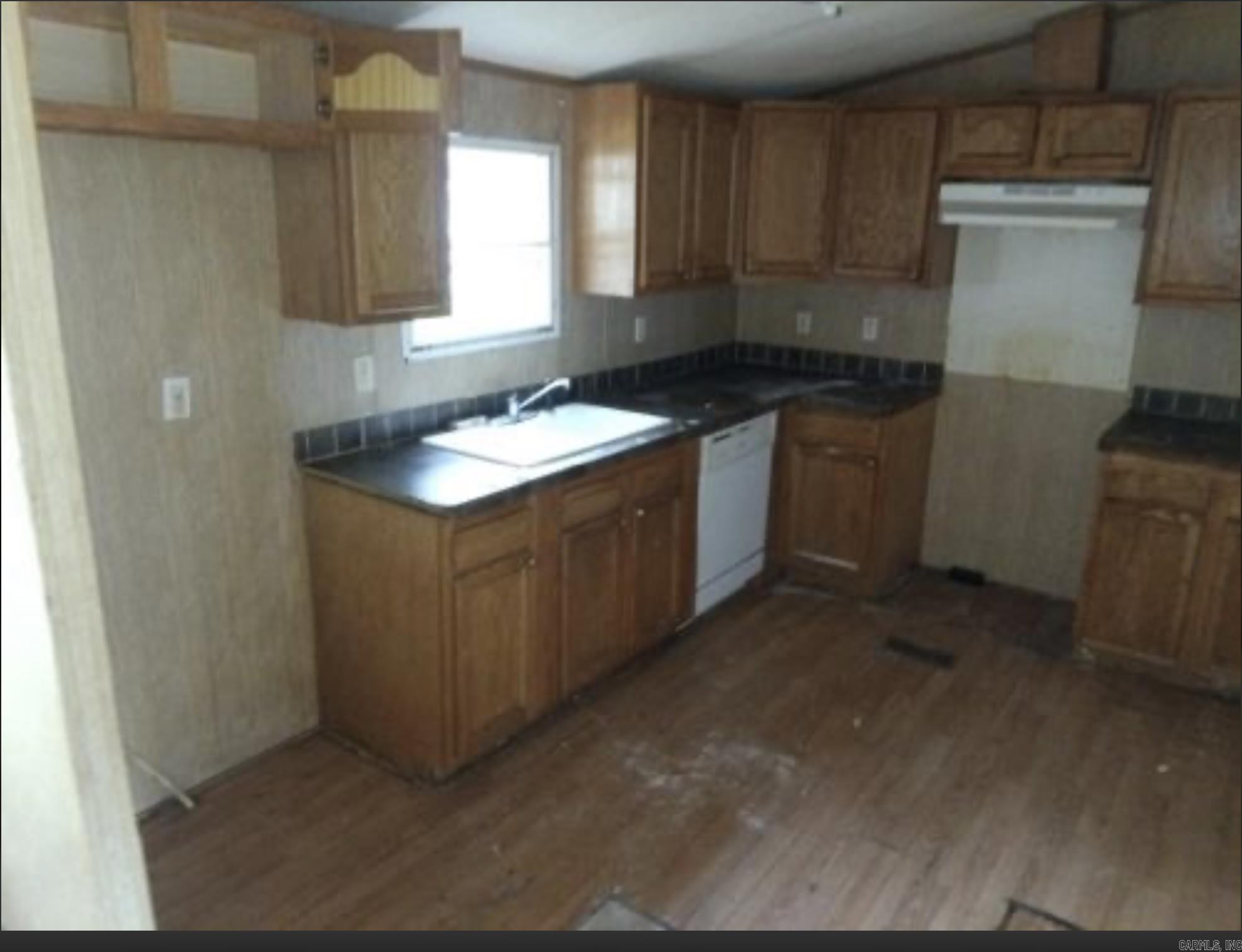 LAKEVIEW ESTATES - Residential