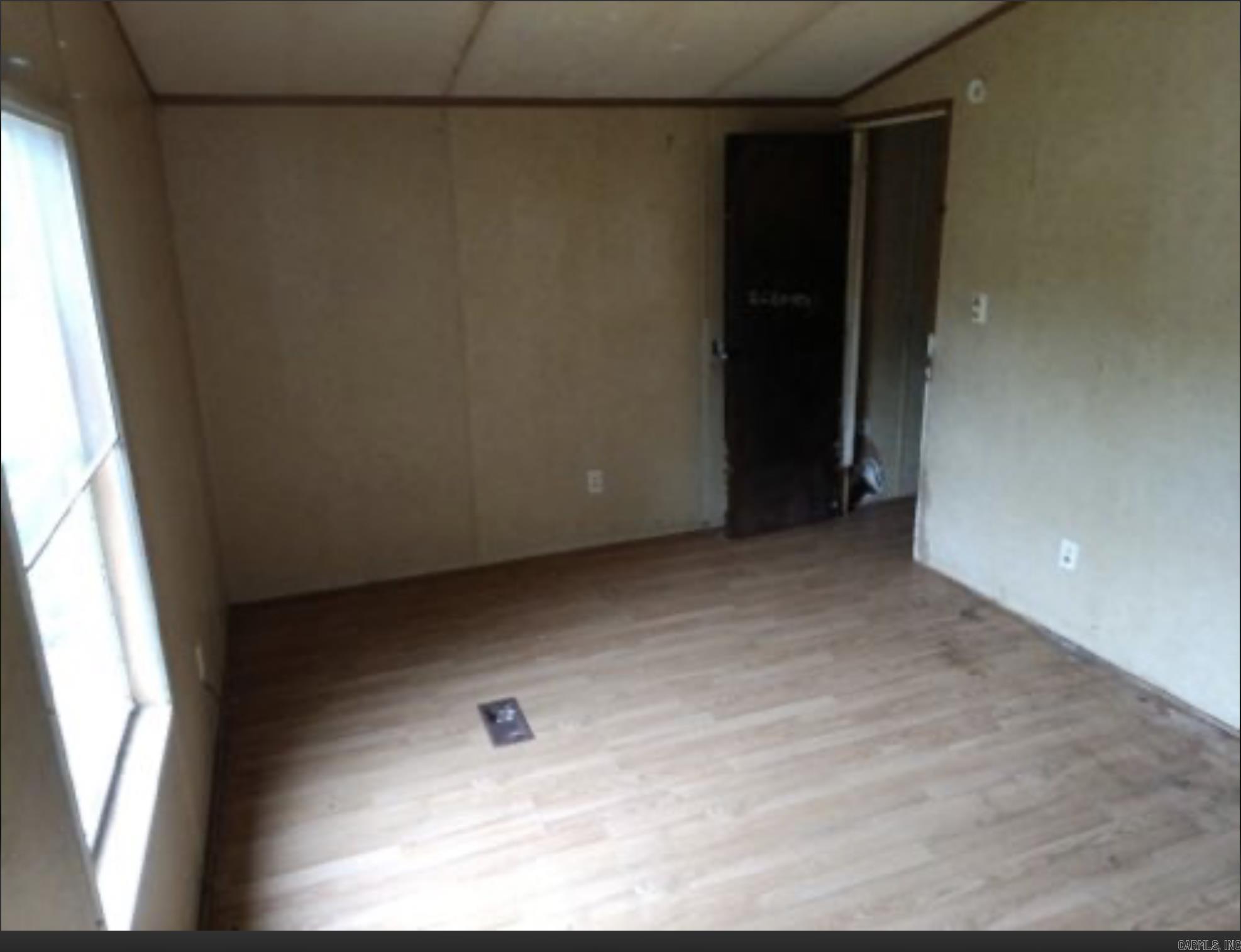 LAKEVIEW ESTATES - Residential