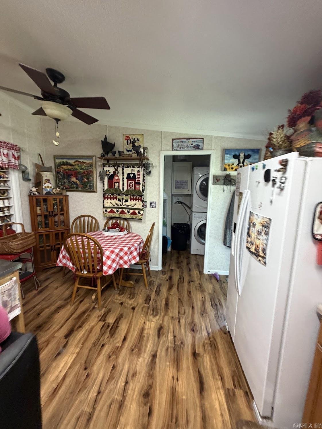 EAST WOOSTER DIVISION - Residential