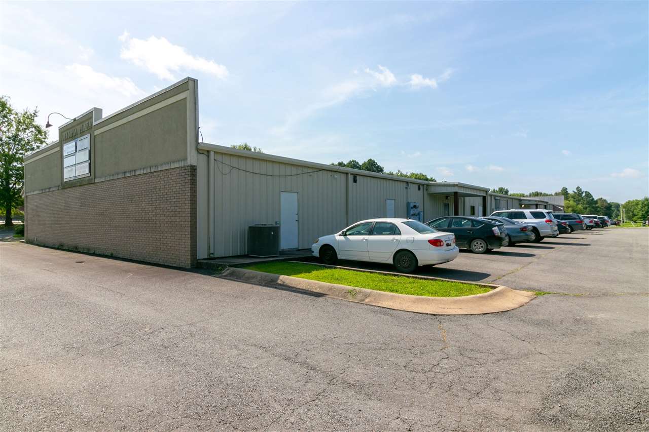 Olympia - Commercial Sale