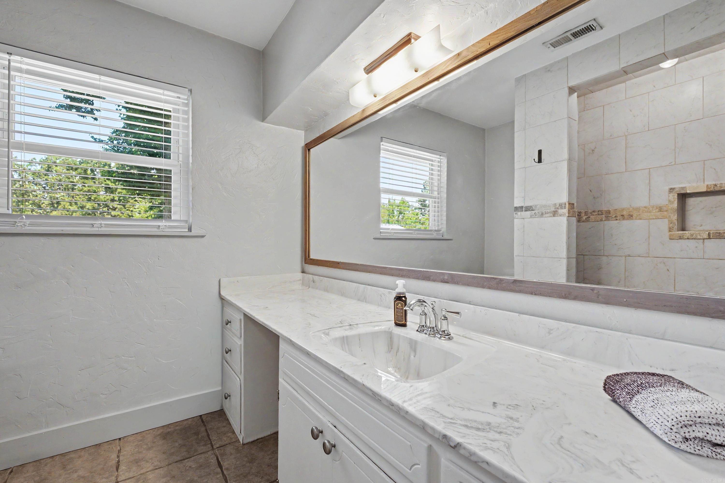 KELSO SUBD. - Residential