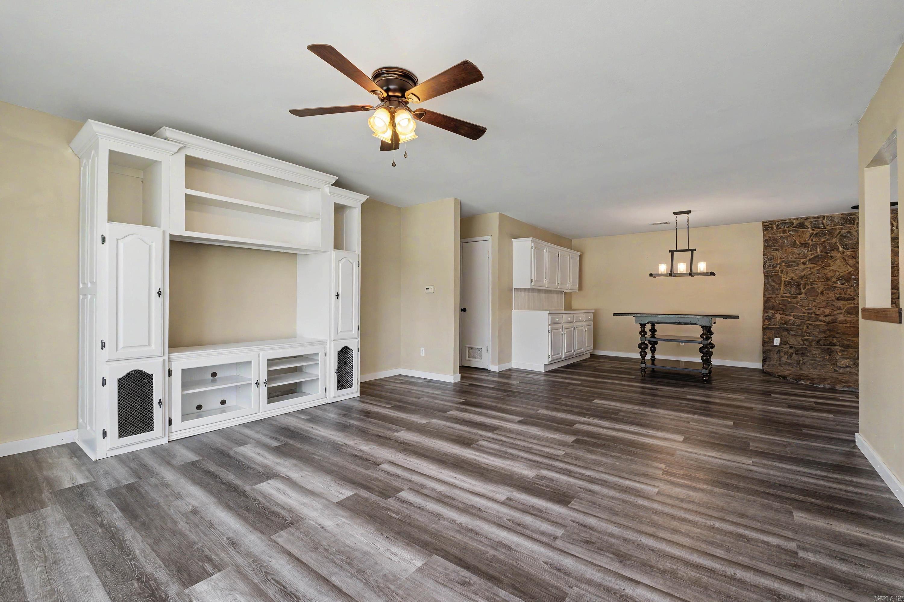 KELSO SUBD. - Residential