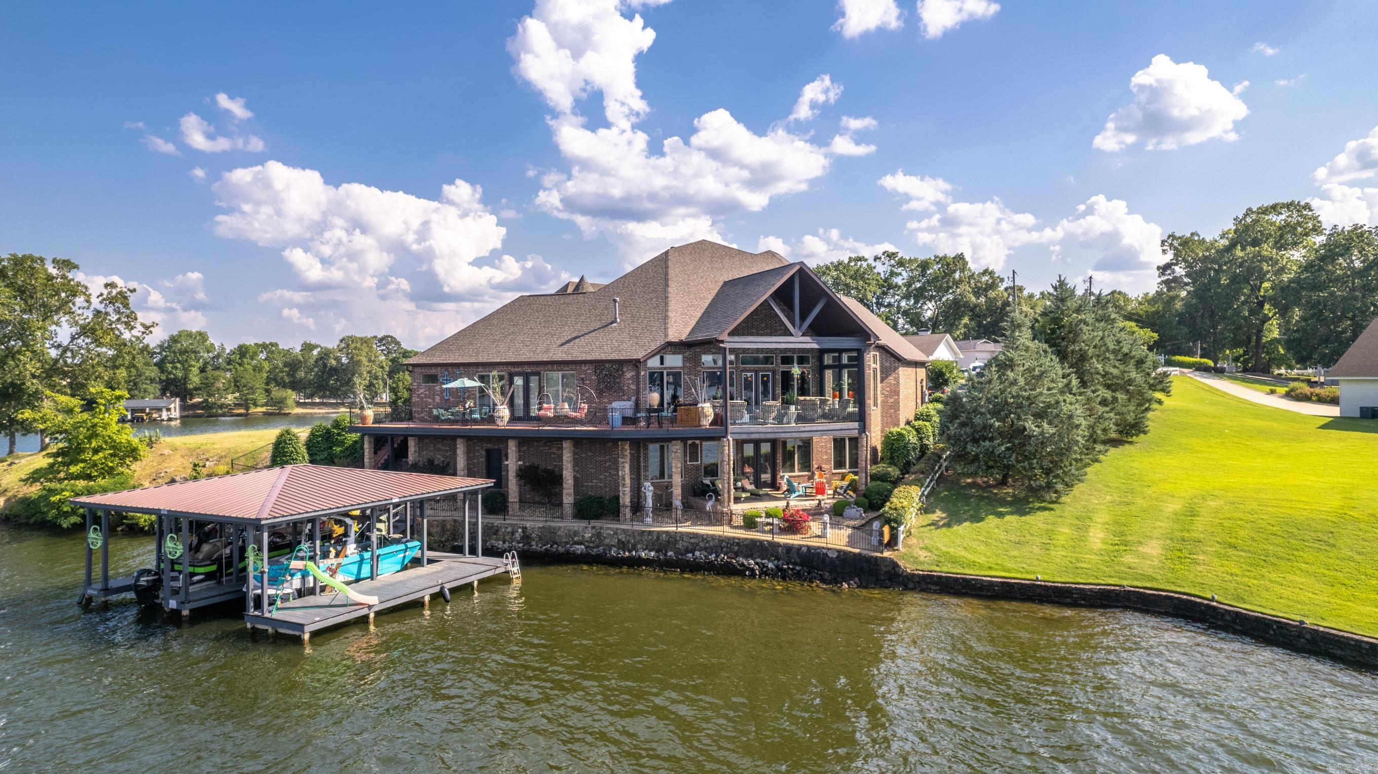 Sparling Point - Residential