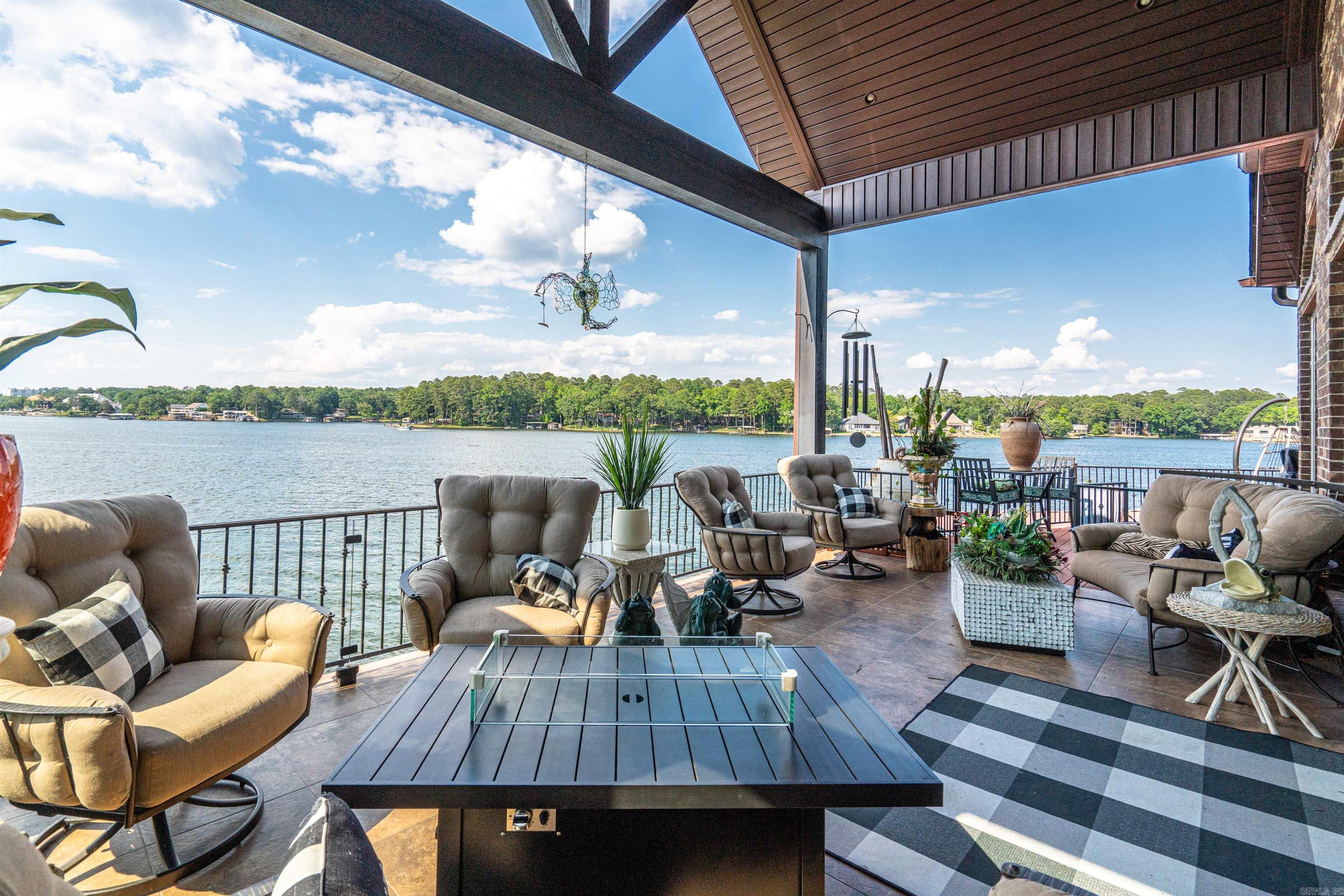 Sparling Point - Residential