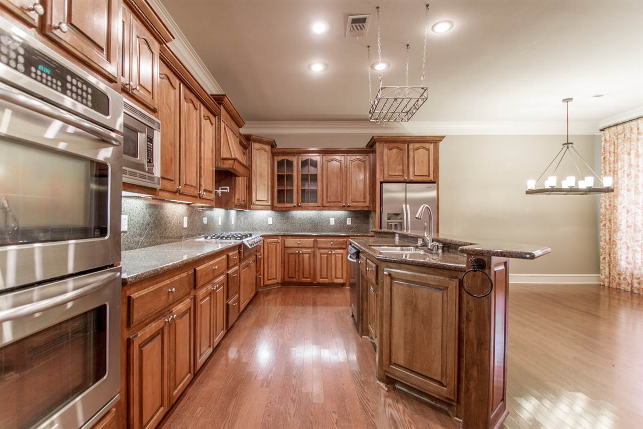 CHENAL VALLEY BRONTE COURT - Residential