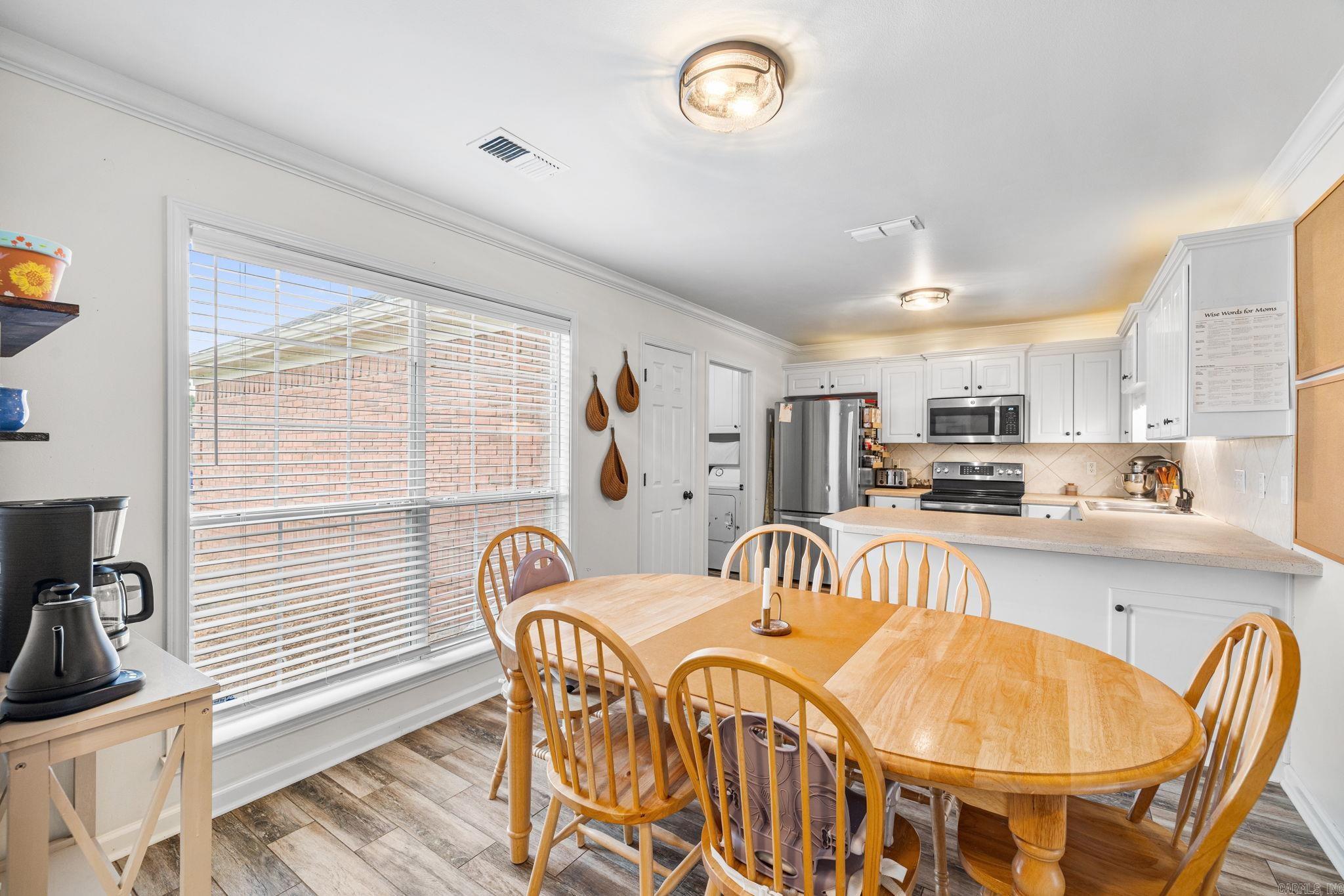 ROBINWOOD - Residential