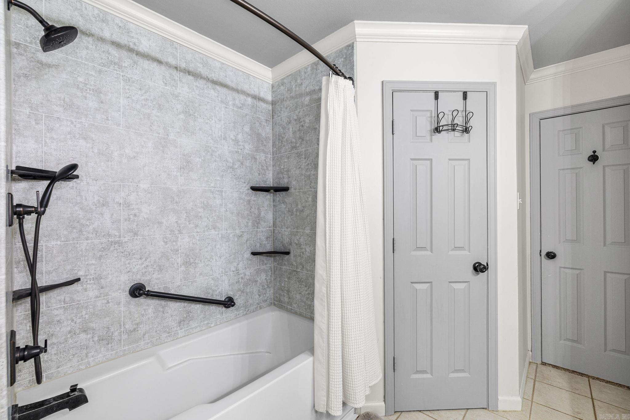 ROBINWOOD - Residential