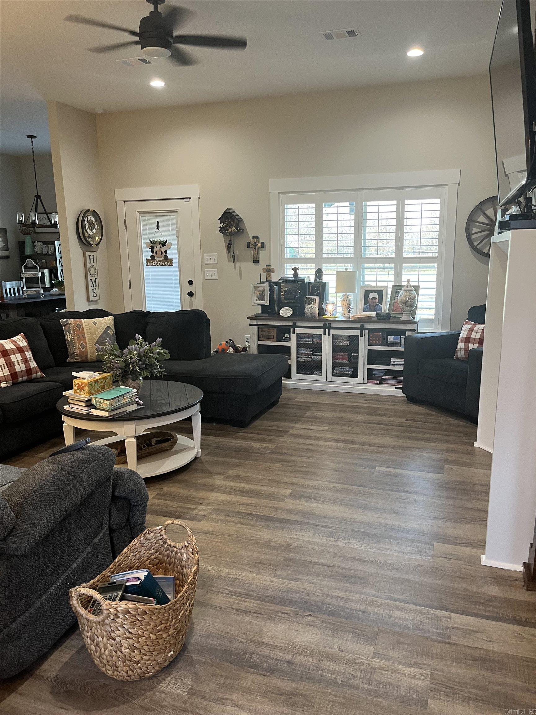 Saddle Brook Estates - Residential