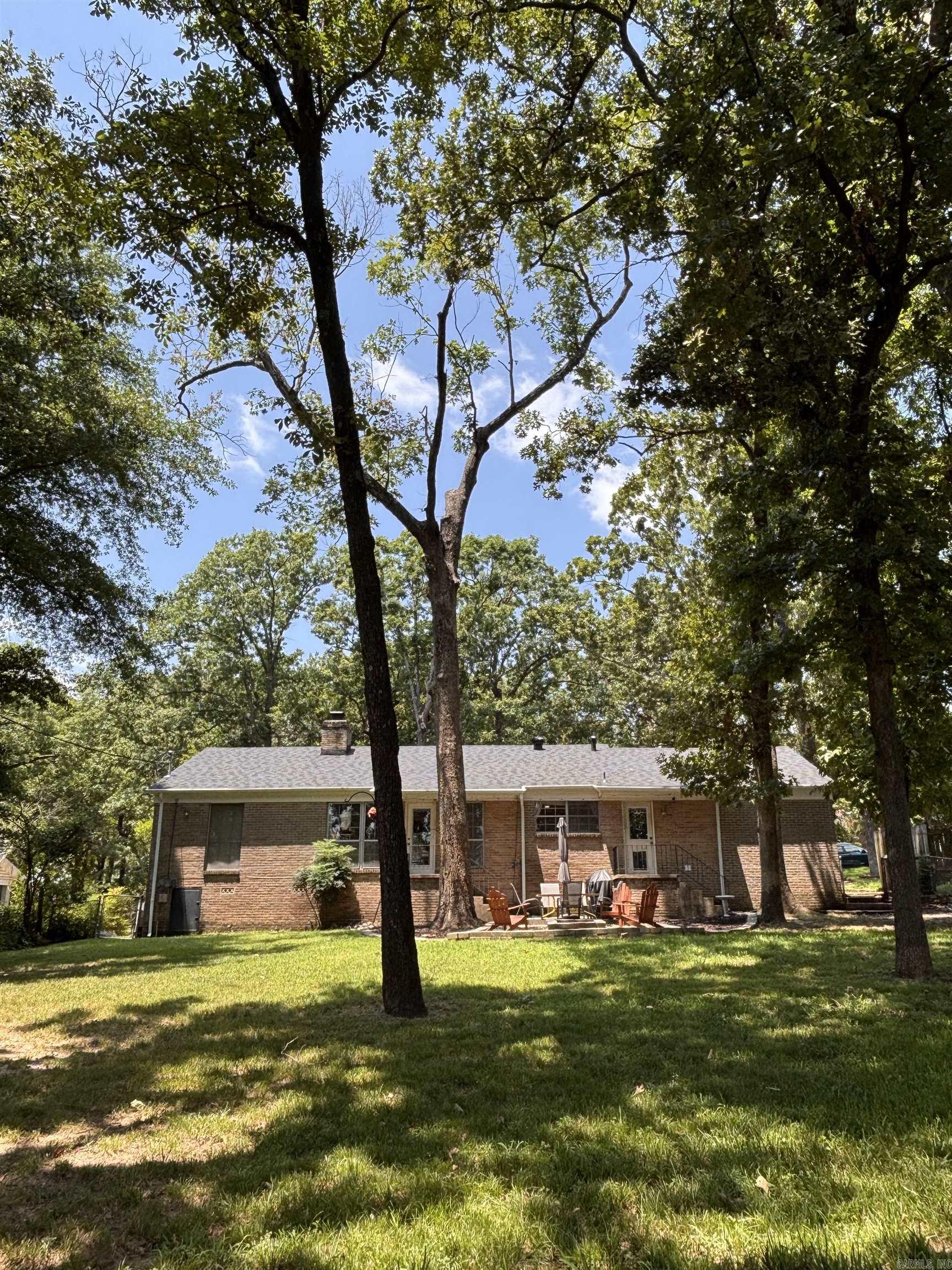 BROOKFIELD - Residential